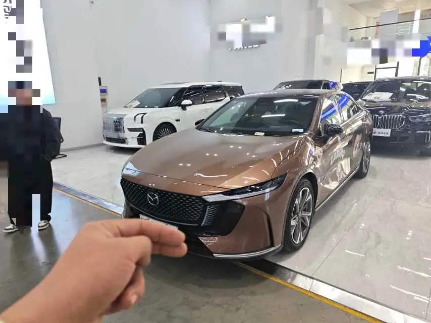 2024 Mazda EZ-6 REEV 95HP REEV 28.4KWH