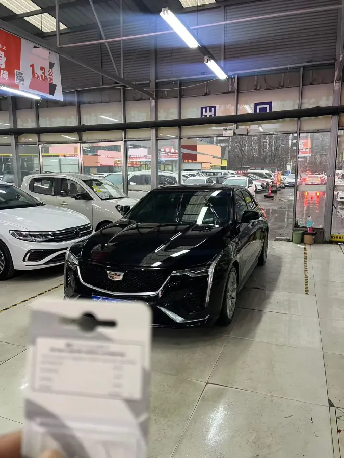 2021 Cadillac CT4 2.0T 237HP L4 8AT,autocango,china used car exporter,china ev exporter,chinese used car exporter,chinese used ev exporter