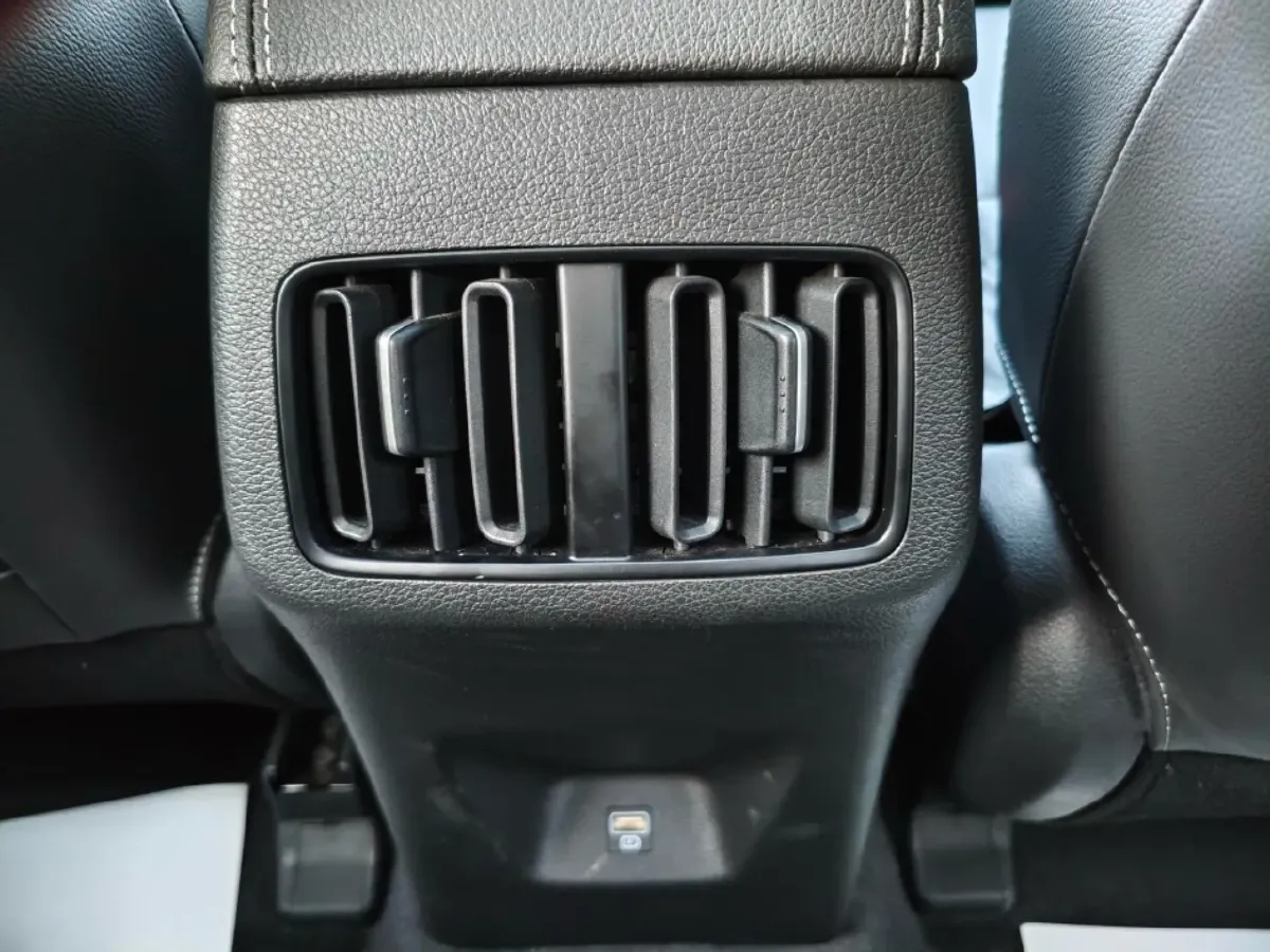 2021 Hyundai ix35 1.4T 140HP L4 7DCT,autocango,china used car exporter,china ev exporter,chinese used car exporter,chinese used ev exporter