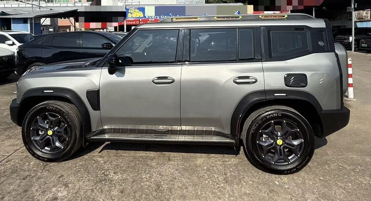 2024 Jetour Traveller 2.0T 254HP L4 7DCT,autocango,china used car exporter,china ev exporter,chinese used car exporter,chinese used ev exporter