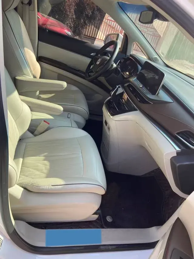 2022 Buick GL8 2.0T 237HP L4 9AT,autocango,china used car exporter,china ev exporter,chinese used car exporter,chinese used ev exporter