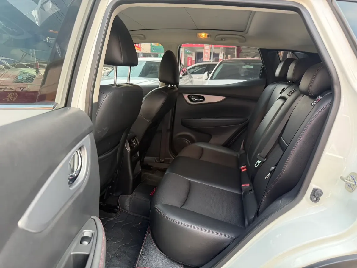 2019 Nissan Qashqai 2.0L 154HP L4 CVT,autocango,china used car exporter,china ev exporter,chinese used car exporter,chinese used ev exporter