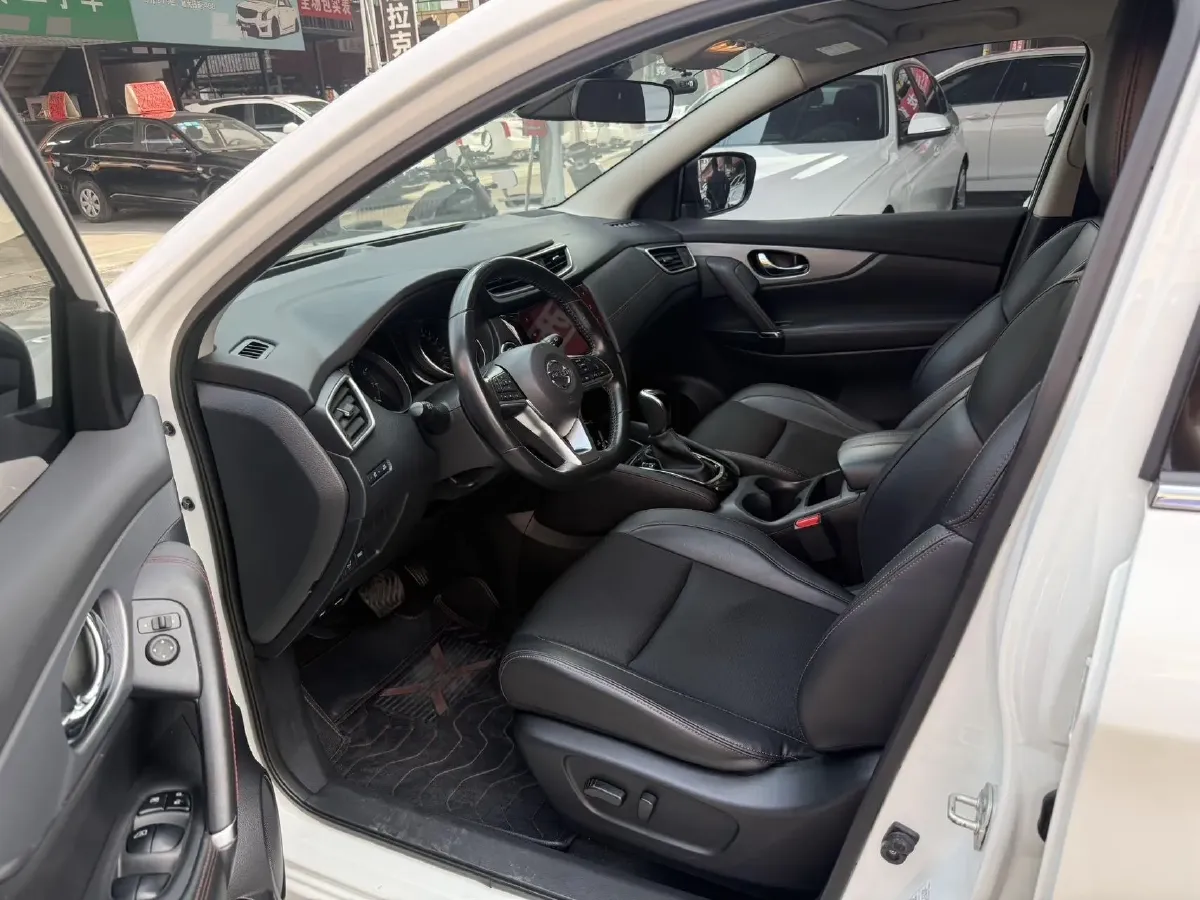 2019 Nissan Qashqai 2.0L 154HP L4 CVT,autocango,china used car exporter,china ev exporter,chinese used car exporter,chinese used ev exporter