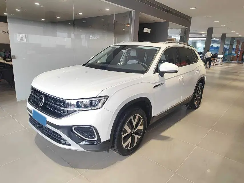 2023 Volkswagen Tayron 1.5T 160HP L4 7DCT