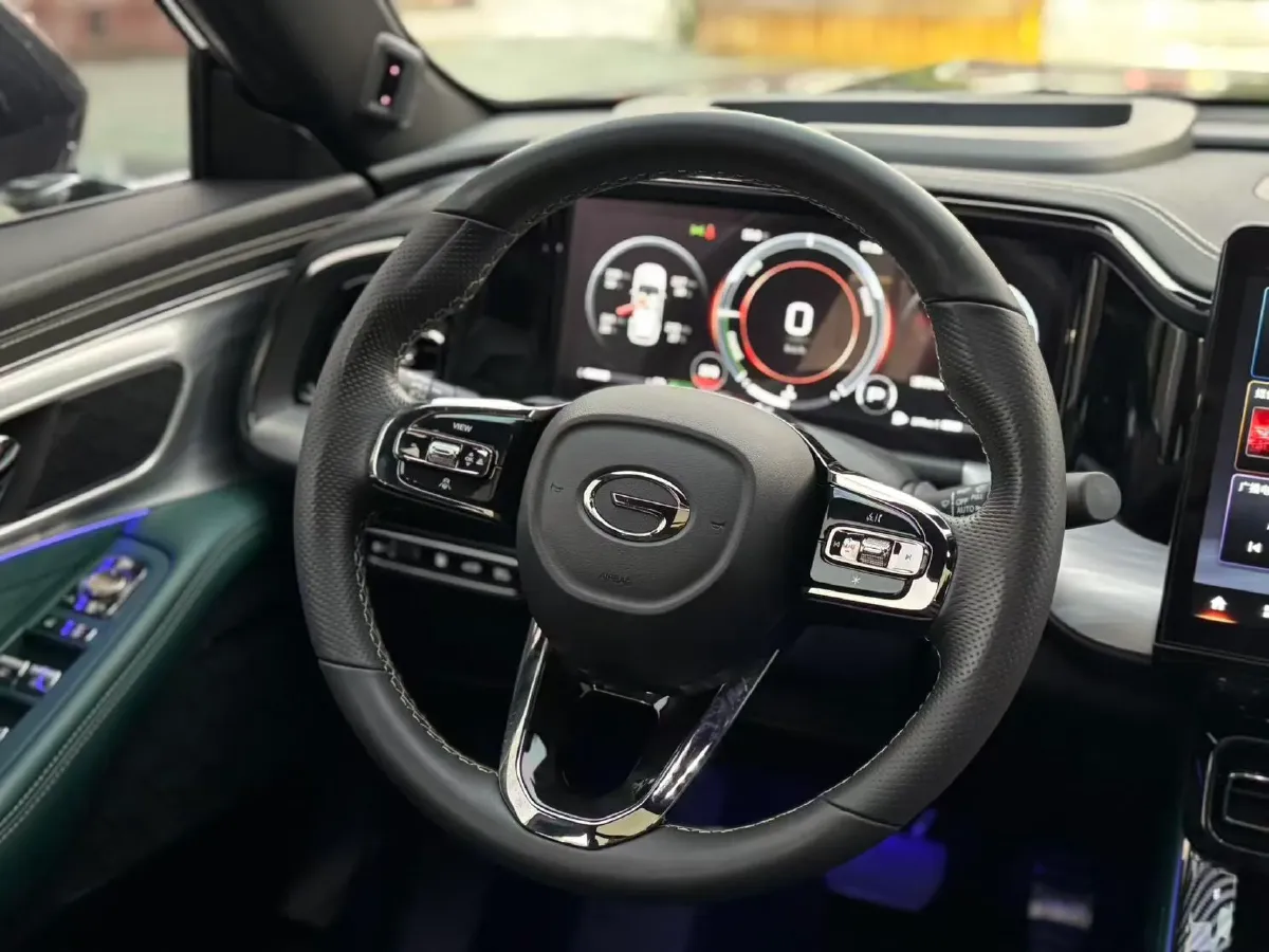 2022 GAC Trumpchi GS8 2.0T 190HP L4 E-CVT Hybrid,autocango,china used car exporter,china ev exporter,chinese used car exporter,chinese used ev exporter