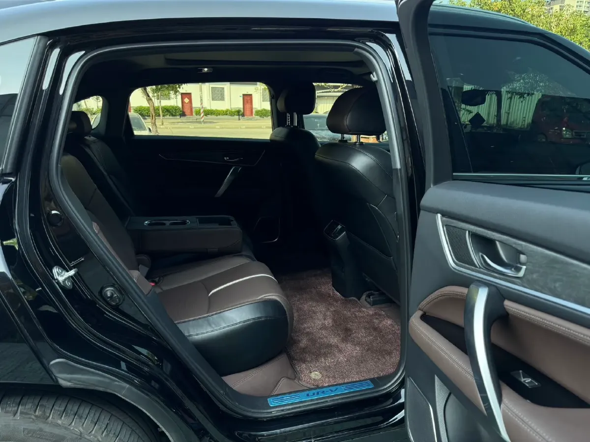 2024 Honda UR-V 2.0T 261HP L4 9AT,autocango,china used car exporter,china ev exporter,chinese used car exporter,chinese used ev exporter