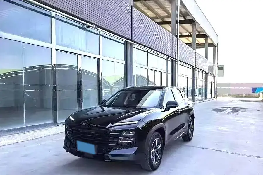 2024 Jetour DASHING 1.5T 156HP L4 6DCT