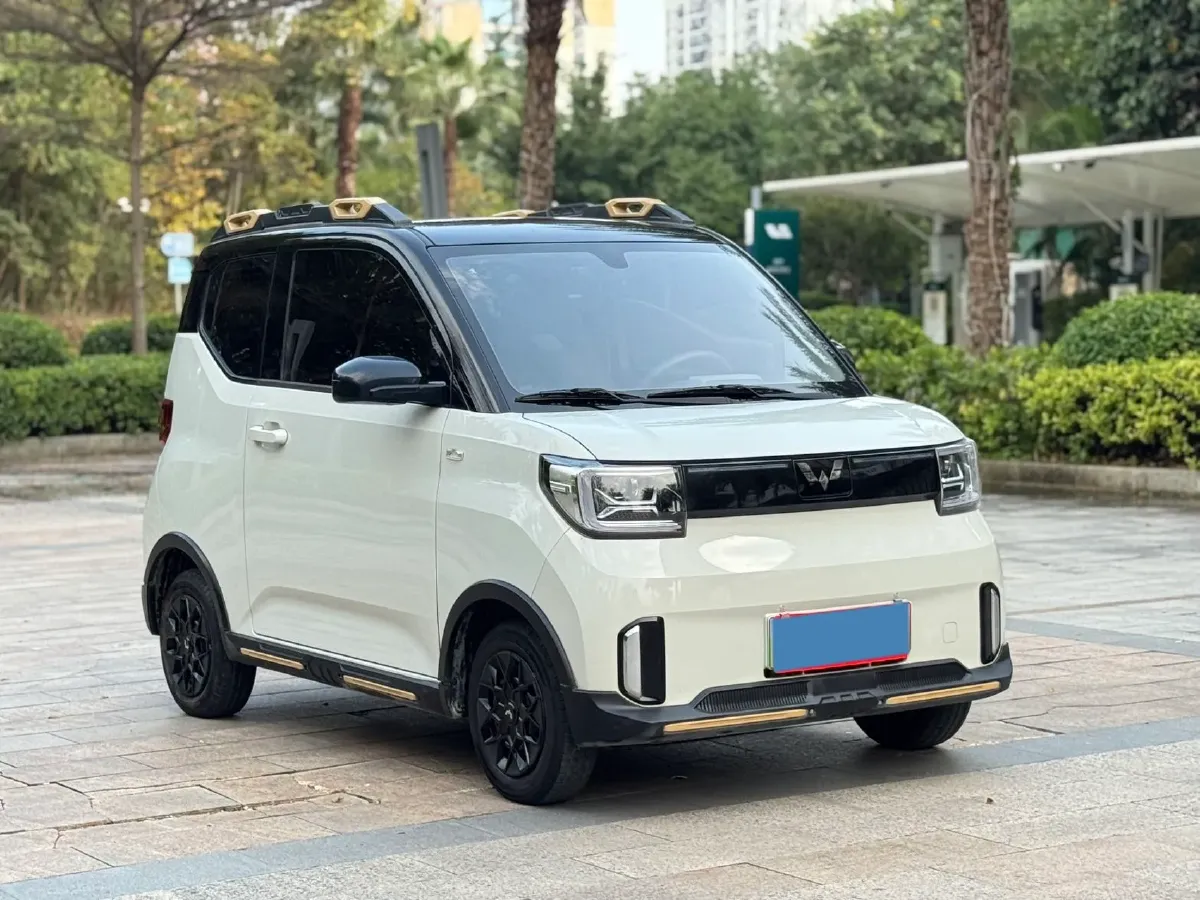 2022 WuLing HongGuang MINI EV BEV 17.3KWH,autocango,china used car exporter,china ev exporter,chinese used car exporter,chinese used ev exporter