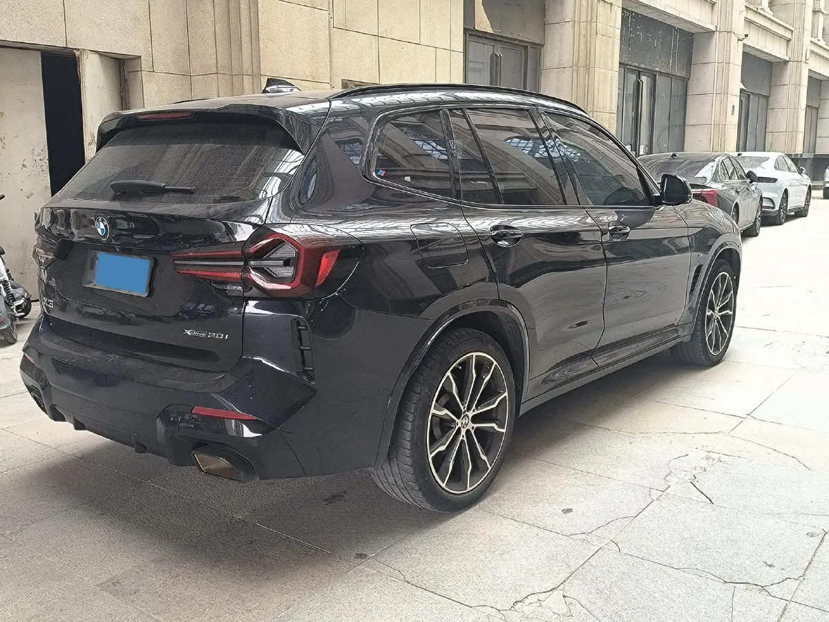 2022 BMW X3 2.0T 252HP L4 8AT,autocango,china used car exporter,china ev exporter,chinese used car exporter,chinese used ev exporter
