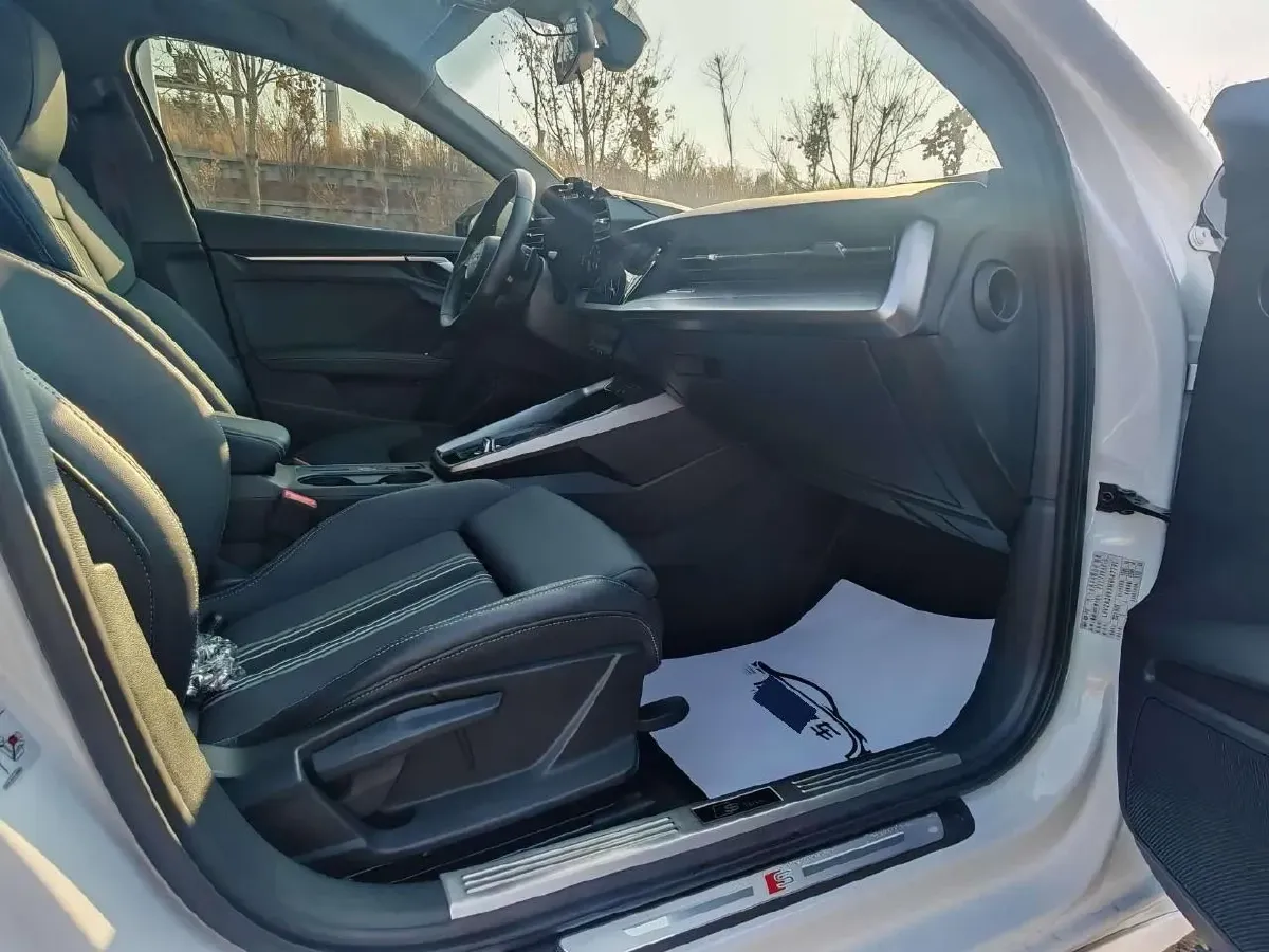 2021 Audi A3 1.4T 150HP L4 7DCT,autocango,china used car exporter,china ev exporter,chinese used car exporter,chinese used ev exporter