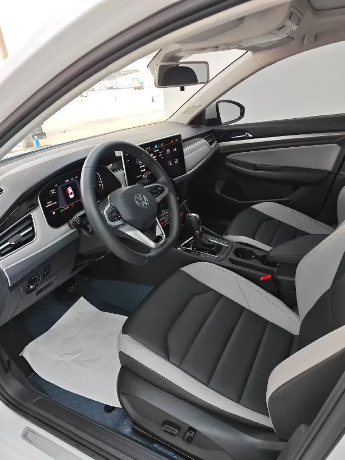 2023 Volkswagen Bora 1.5T 160HP L4 7DCT,autocango,china used car exporter,china ev exporter,chinese used car exporter,chinese used ev exporter