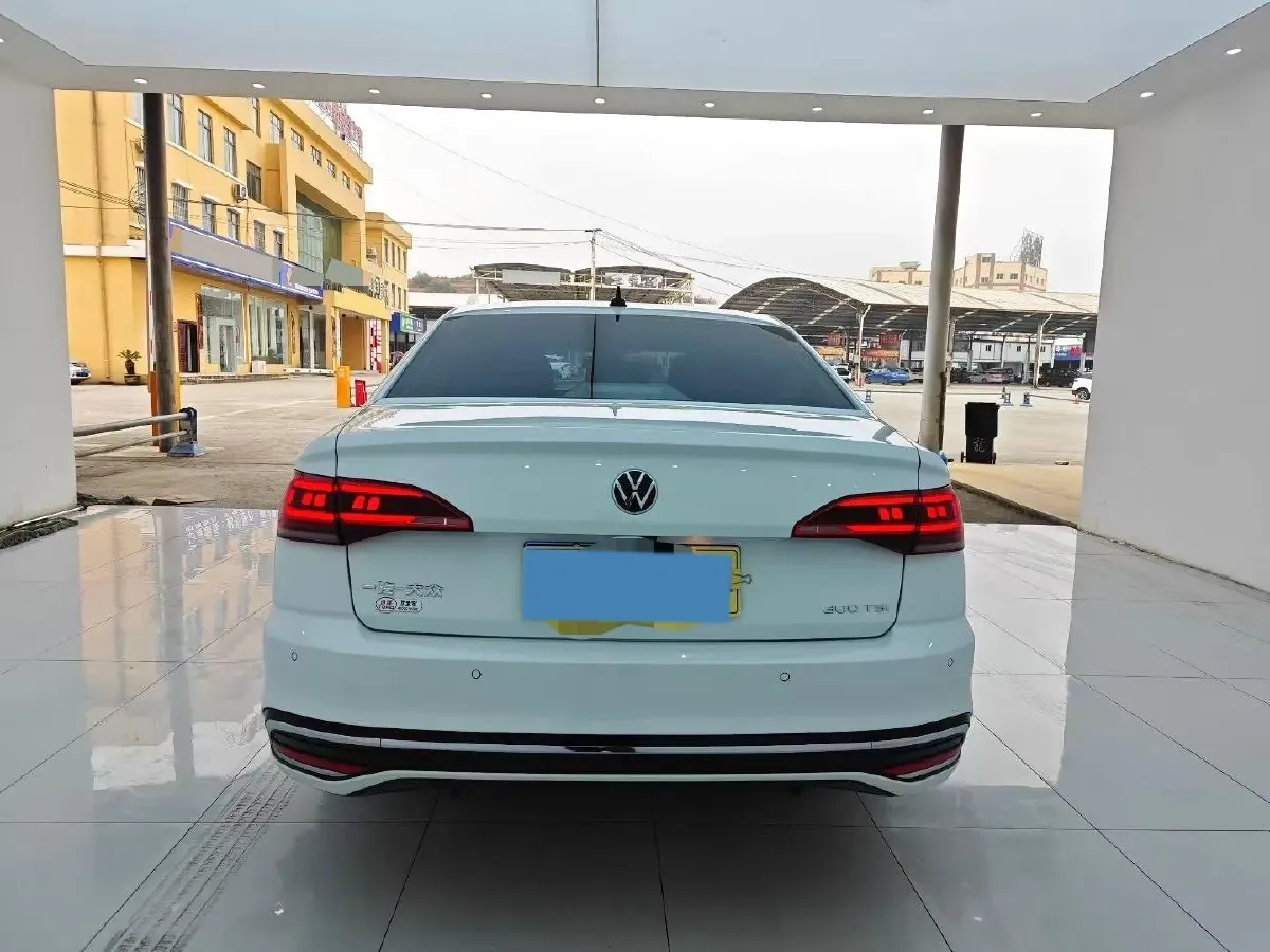2023 Volkswagen Bora 1.5T 160HP L4 7DCT,autocango,china used car exporter,china ev exporter,chinese used car exporter,chinese used ev exporter
