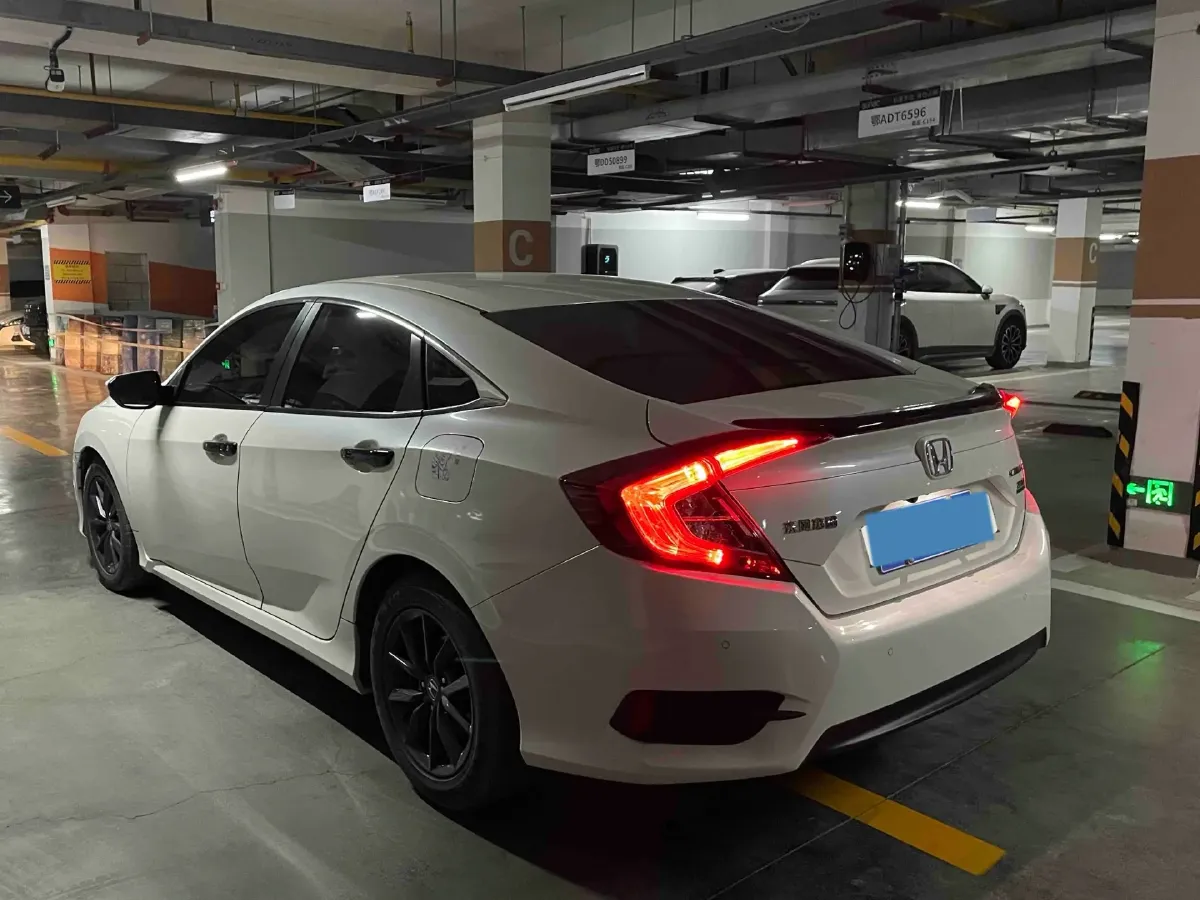 2019 Honda Civic 1.5T 177HP L4 CVT,autocango,china used car exporter,china ev exporter,chinese used car exporter,chinese used ev exporter