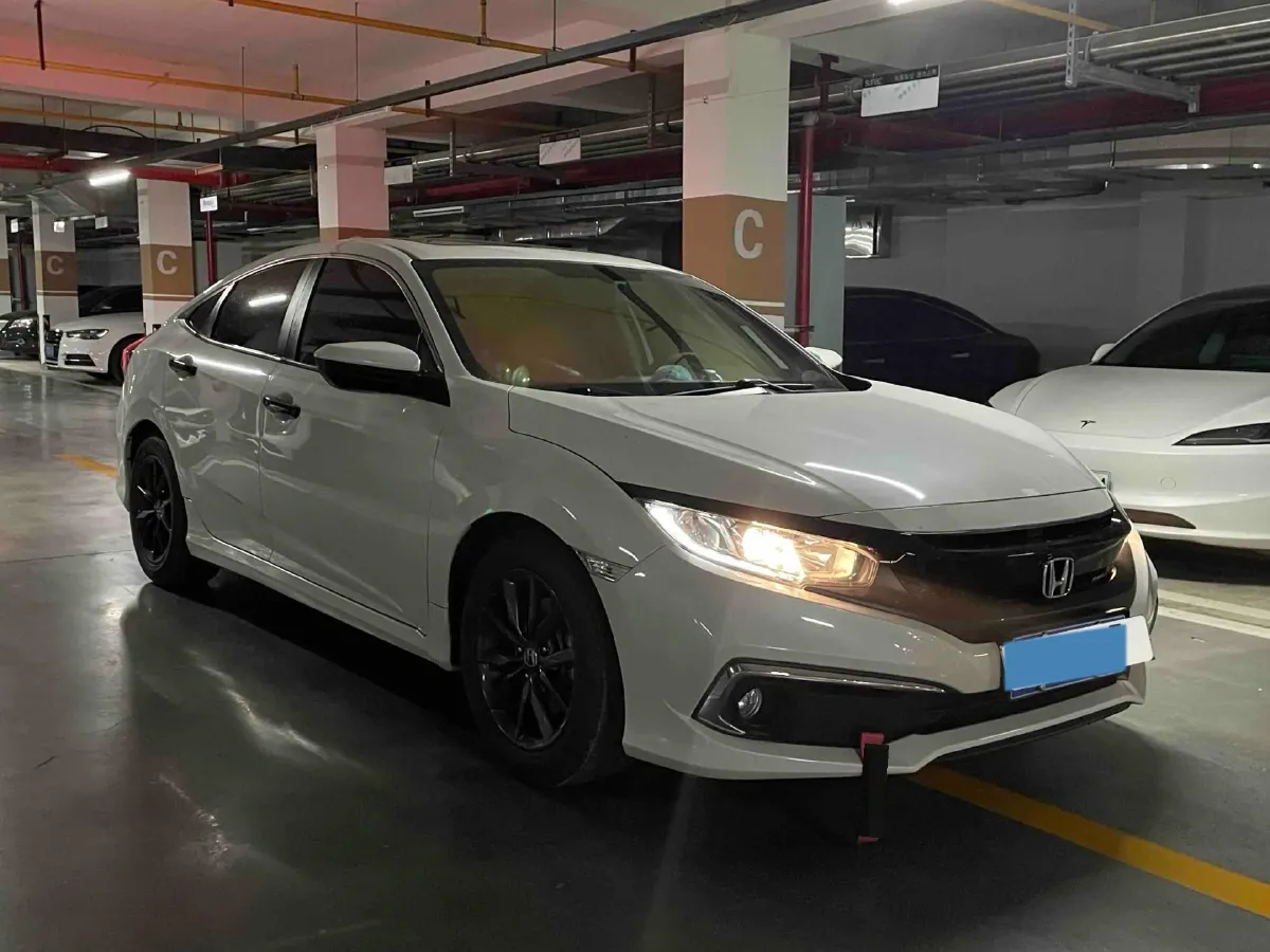 2019 Honda Civic 1.5T 177HP L4 CVT,autocango,china used car exporter,china ev exporter,chinese used car exporter,chinese used ev exporter