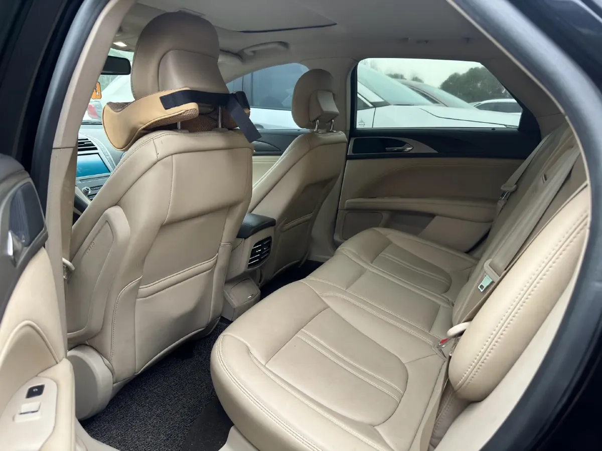 2019 BMW X2 1.5T 140HP L3 7DCT,autocango,china used car exporter,china ev exporter,chinese used car exporter,chinese used ev exporter