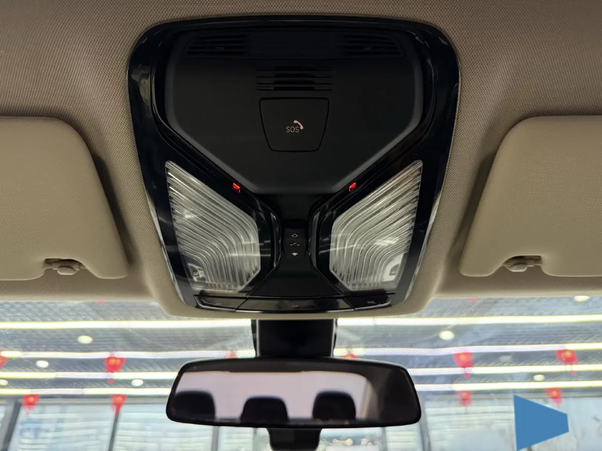 2023 BMW 3 Series 2.0T 156HP L4 8AT,autocango,china used car exporter,china ev exporter,chinese used car exporter,chinese used ev exporter