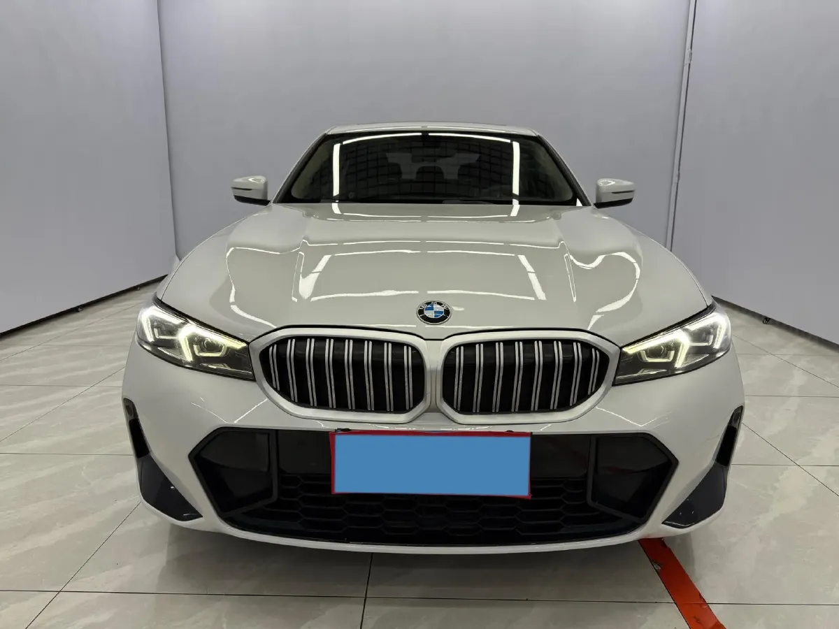 2023 BMW 3 Series 2.0T 156HP L4 8AT,autocango,china used car exporter,china ev exporter,chinese used car exporter,chinese used ev exporter