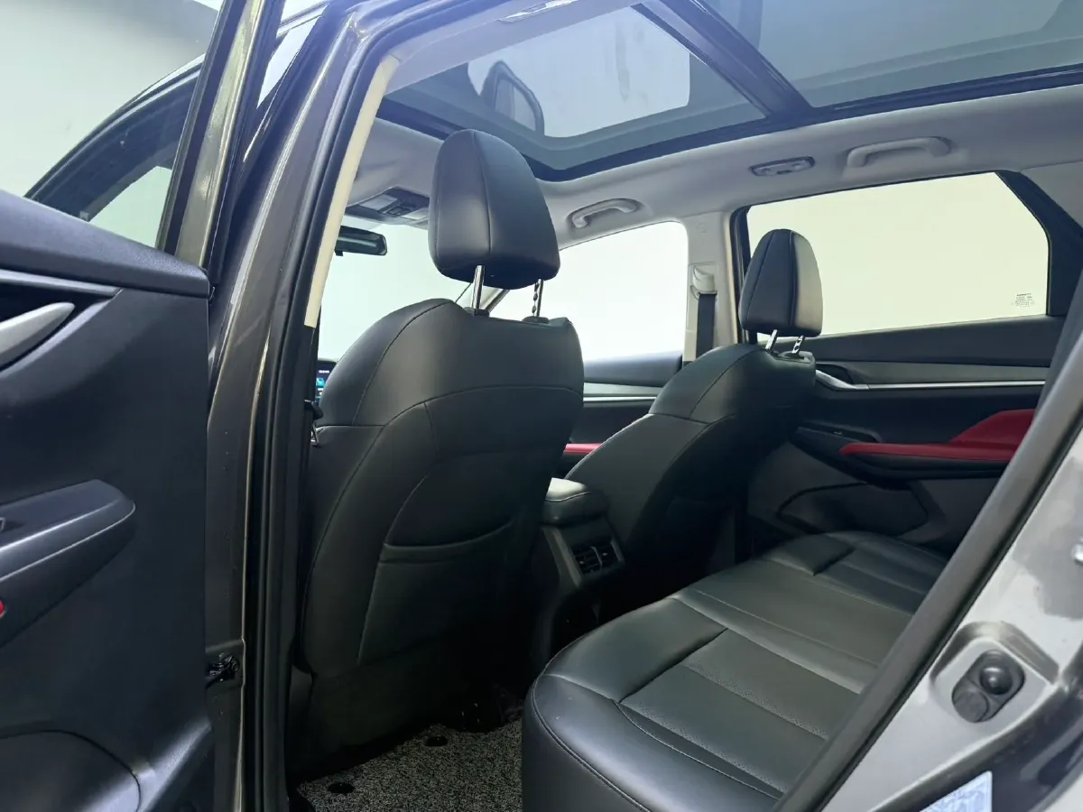 2021 ChangAn CS55 Plus 1.5T 180HP L4 7DCT,autocango,china used car exporter,china ev exporter,chinese used car exporter,chinese used ev exporter