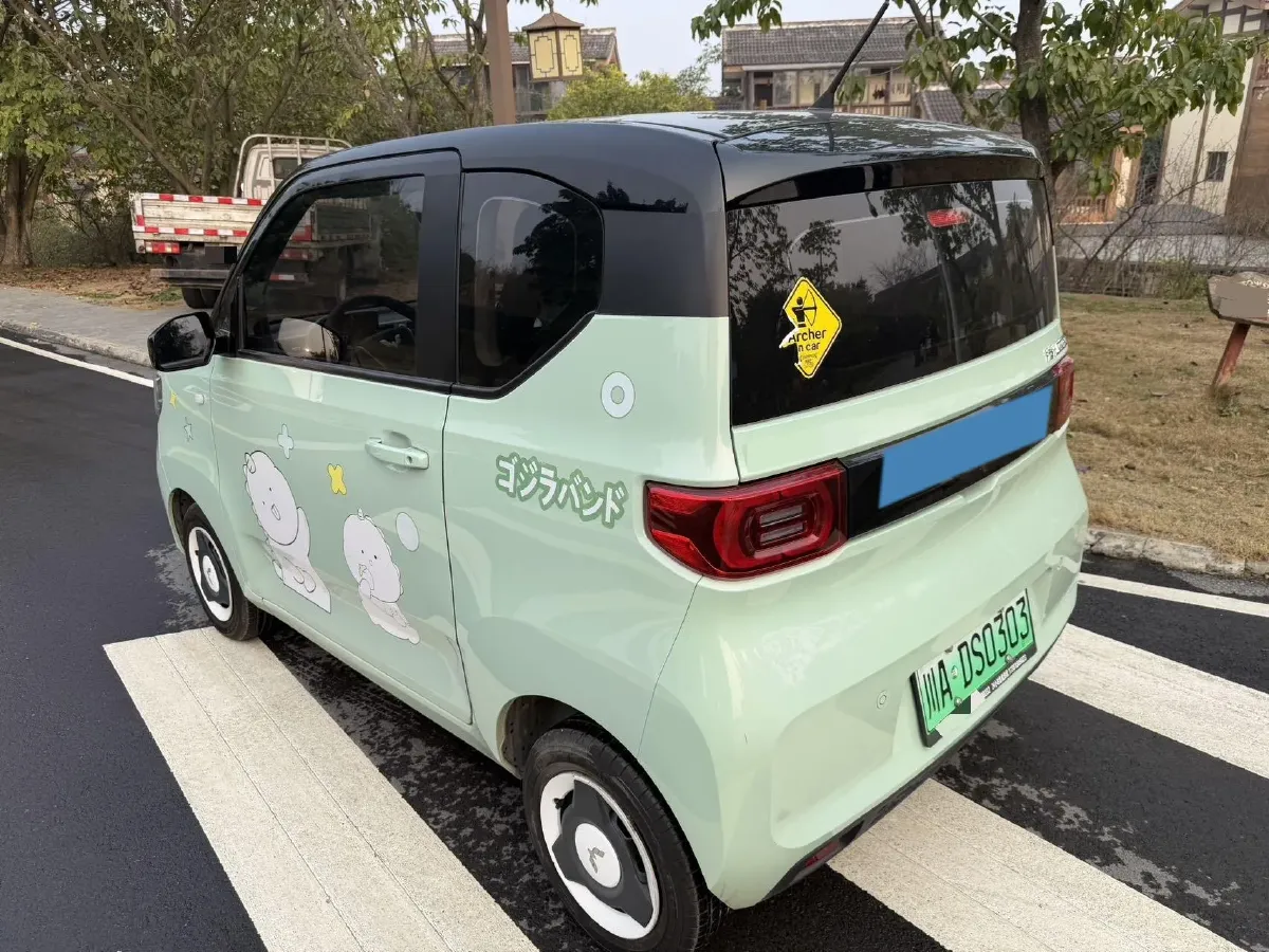 2022 WuLing HongGuang MINI EV BEV 9KWH,autocango,china used car exporter,china ev exporter,chinese used car exporter,chinese used ev exporter