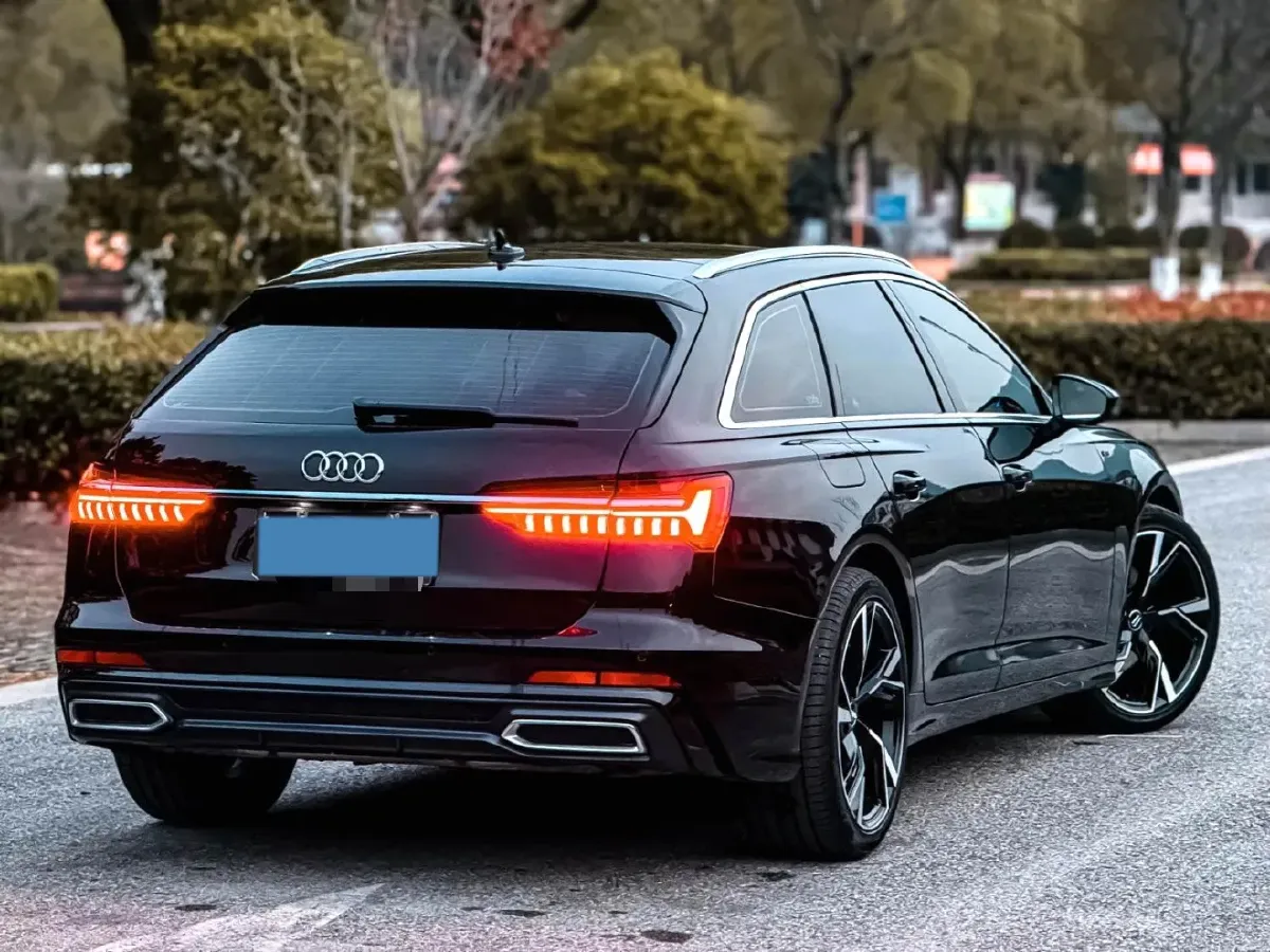 2020 Audi A6 2.0T 245HP L4 7DCT,autocango,china used car exporter,china ev exporter,chinese used car exporter,chinese used ev exporter