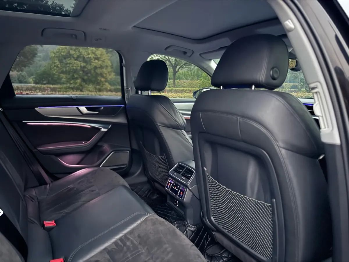 2020 Audi A6 2.0T 245HP L4 7DCT,autocango,china used car exporter,china ev exporter,chinese used car exporter,chinese used ev exporter