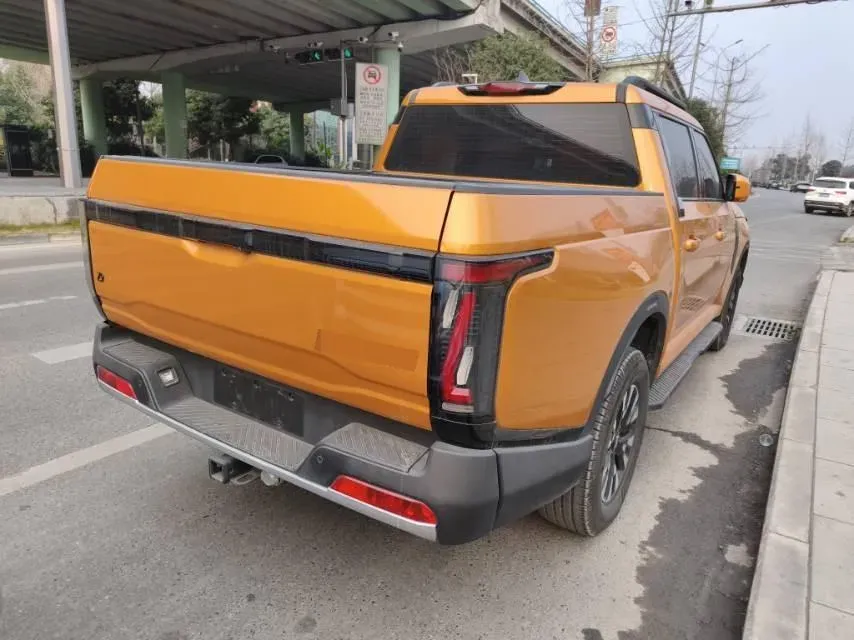 2025 Dongfeng Z9 2.3T 190HP L4 8AT,autocango,china used car exporter,china ev exporter,chinese used car exporter,chinese used ev exporter