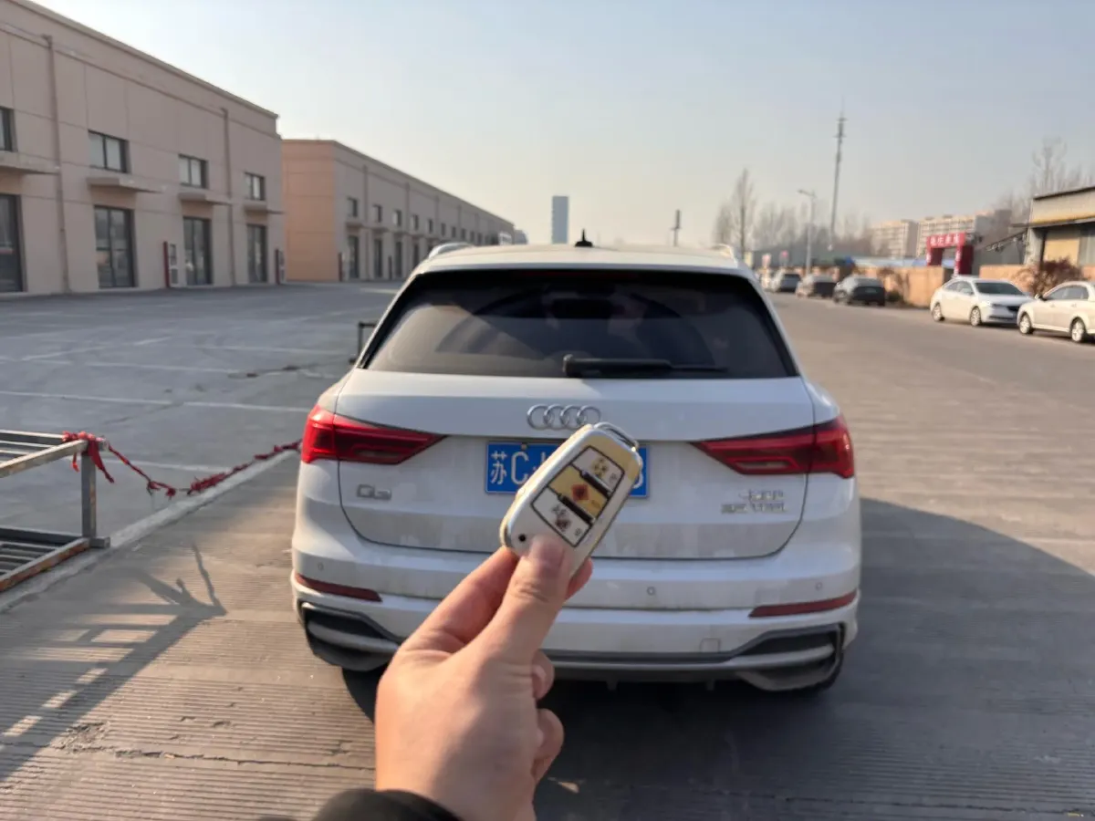 2021 Audi Q3 1.4T 150HP L4 7DCT,autocango,china used car exporter,china ev exporter,chinese used car exporter,chinese used ev exporter