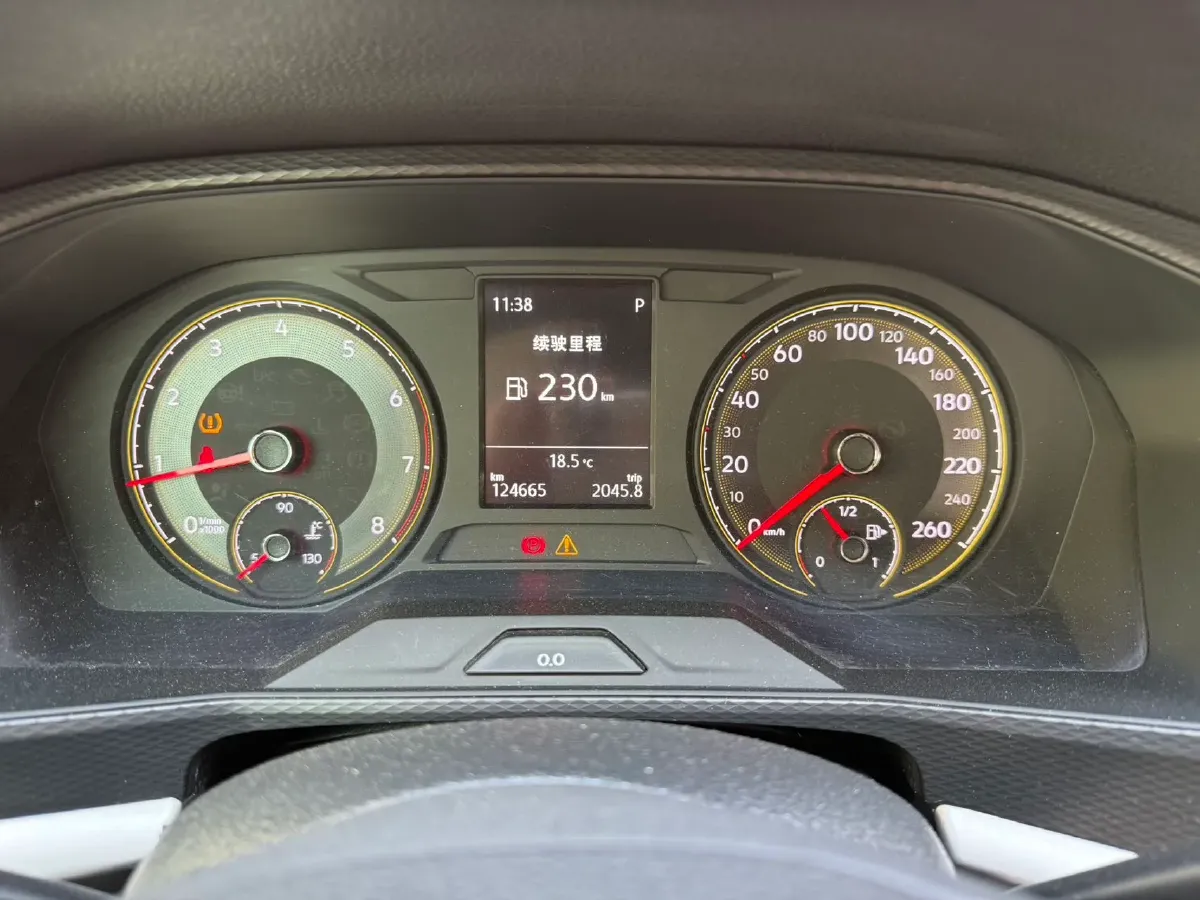 2018 Landwind XiaoYao 1.5T 163HP L4 CVT,autocango,china used car exporter,china ev exporter,chinese used car exporter,chinese used ev exporter