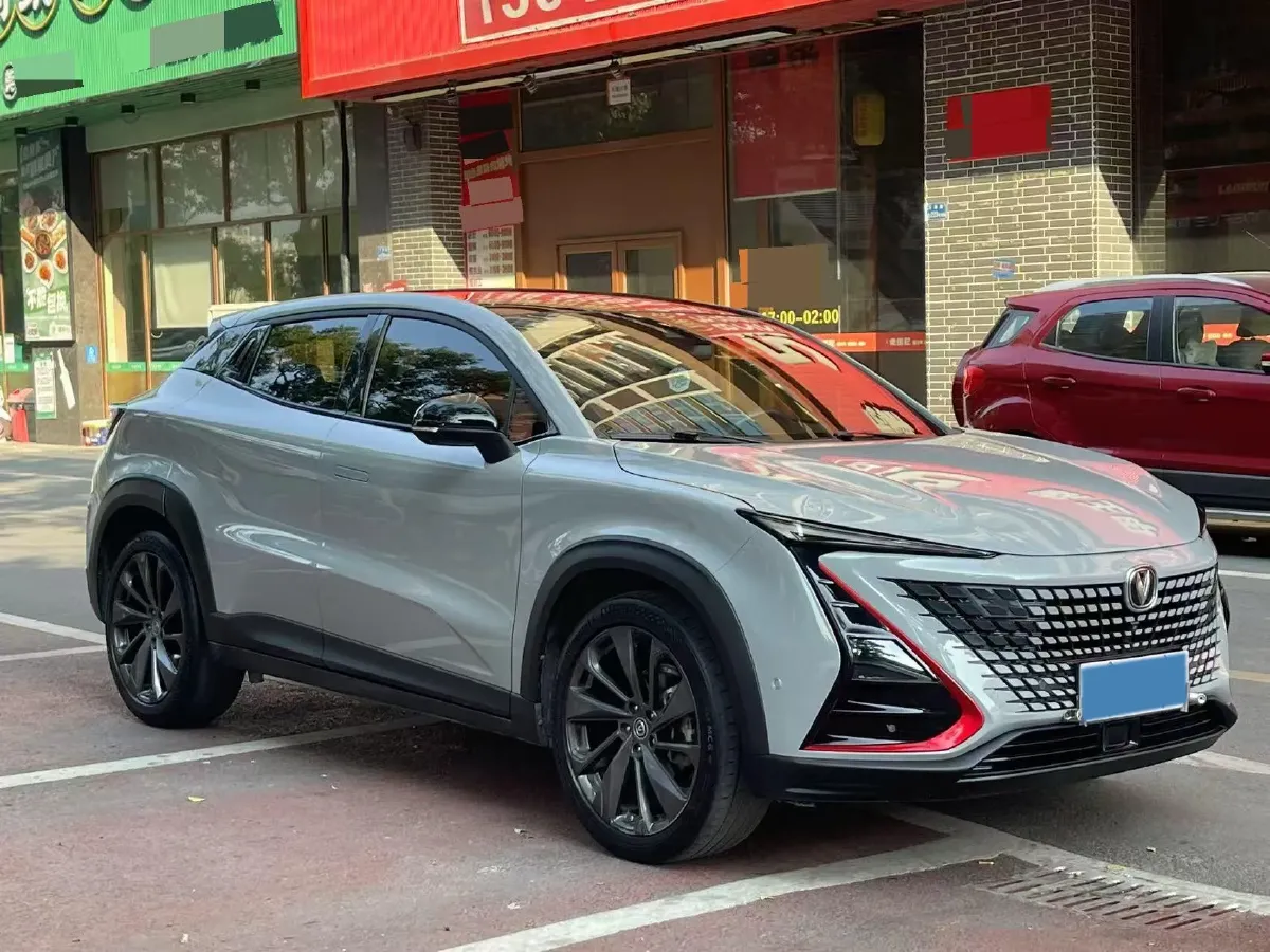 2020 ChangAn UNI-T 1.5T 180HP L4 7DCT,autocango,china used car exporter,china ev exporter,chinese used car exporter,chinese used ev exporter