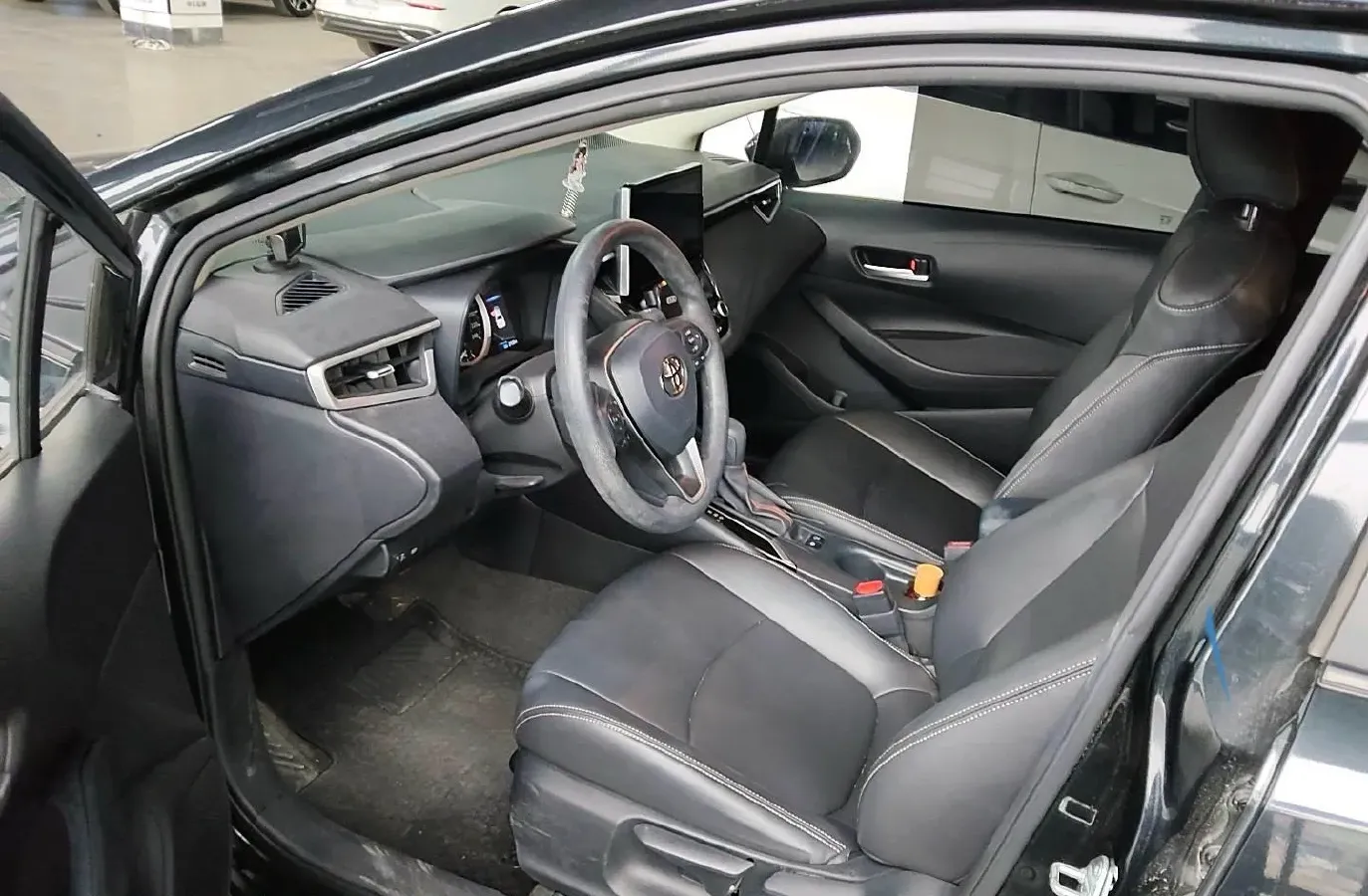 2024 Toyota Corolla 1.2T 116HP L4 CVT,autocango,china used car exporter,china ev exporter,chinese used car exporter,chinese used ev exporter