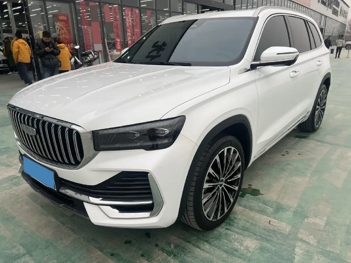 2025 Geely Monjaro 2.0T 238HP L4 8AT