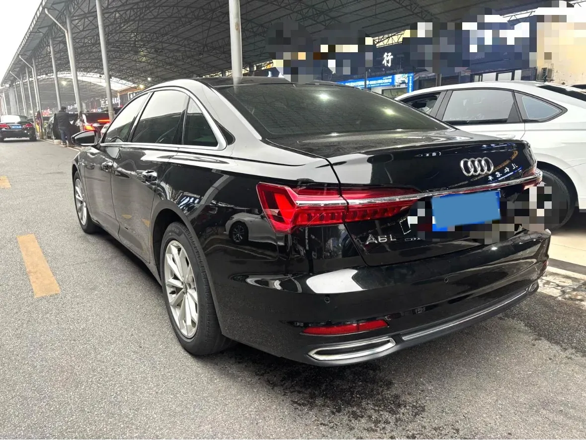 2021 Audi A6L 2.0T 190HP L4 7DCT,autocango,china used car exporter,china ev exporter,chinese used car exporter,chinese used ev exporter