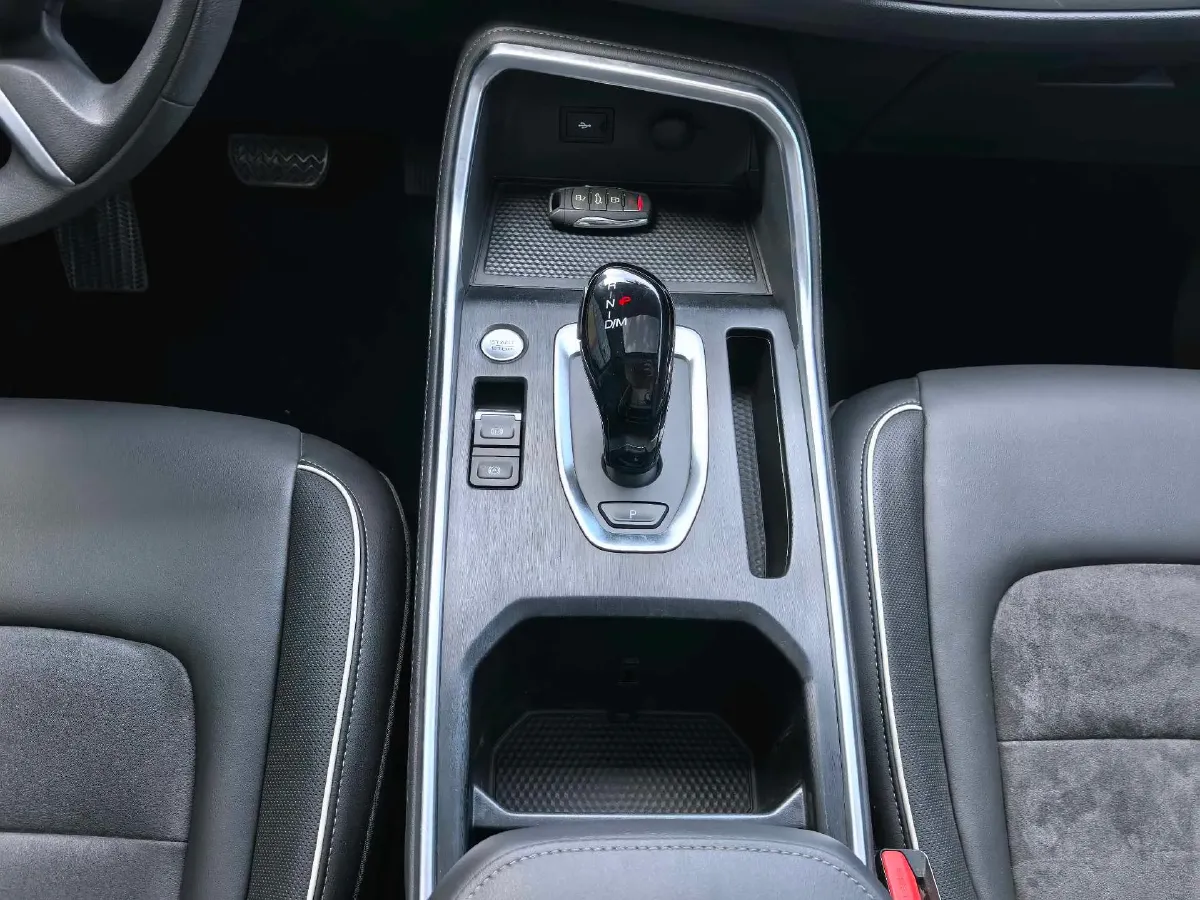 2021 Haval H6 1.5T 150HP L4 7DCT,autocango,china used car exporter,china ev exporter,chinese used car exporter,chinese used ev exporter