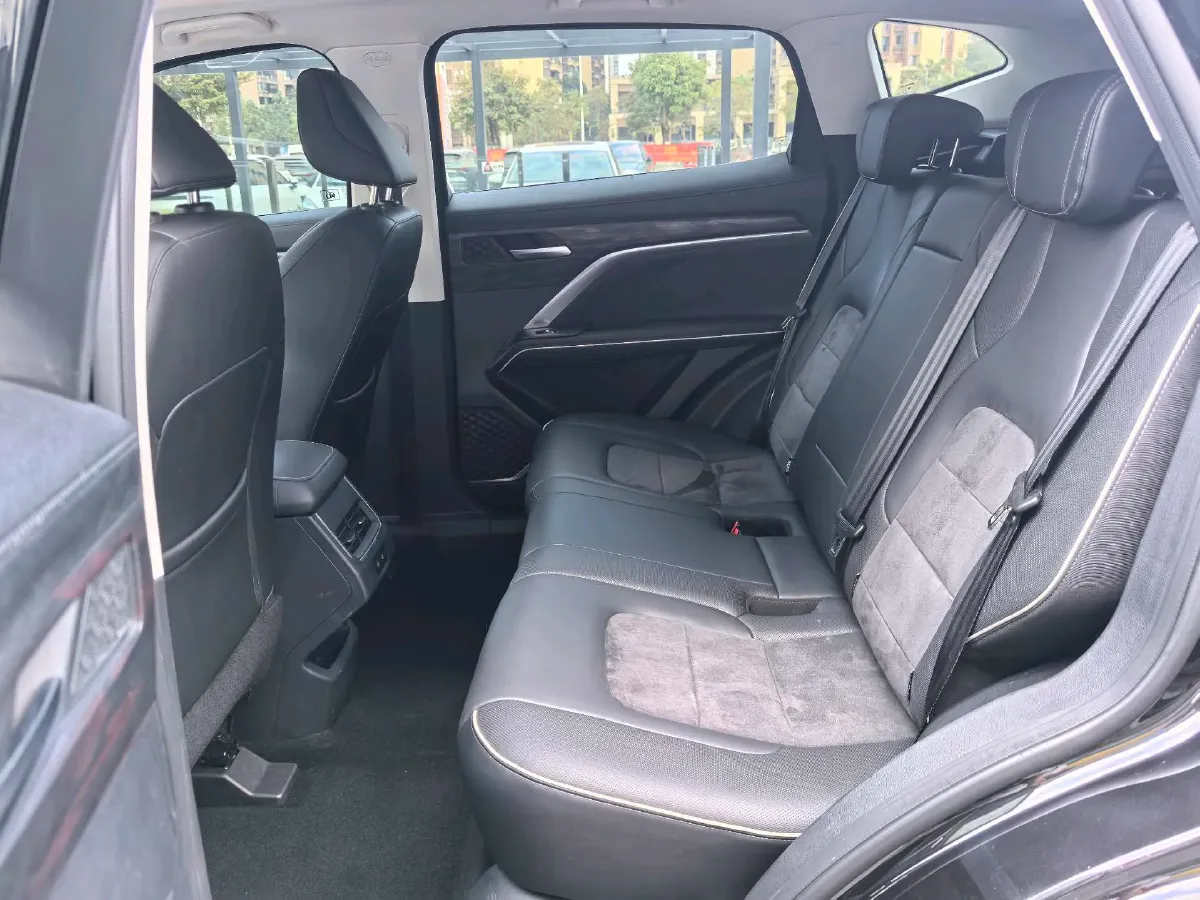 2021 Haval H6 1.5T 150HP L4 7DCT,autocango,china used car exporter,china ev exporter,chinese used car exporter,chinese used ev exporter