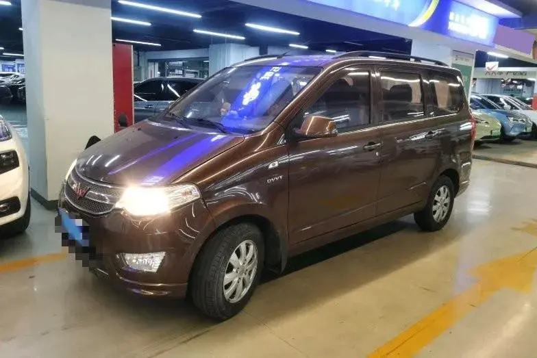2016 WuLing HongGuang 1.5L 112HP L4 5MT