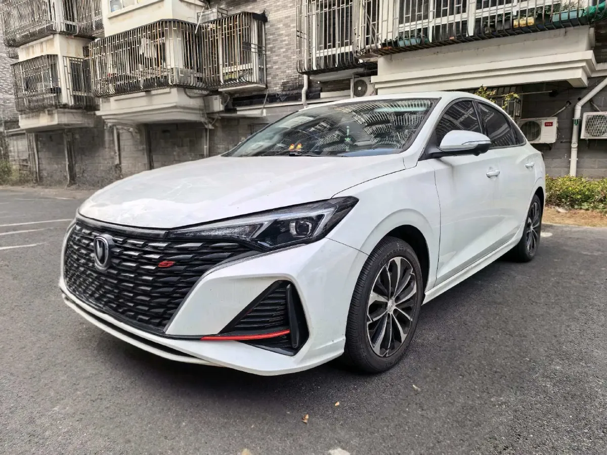 2022 ChangAn Eado 1.4T 160HP L4 7DCT,autocango,china used car exporter,china ev exporter,chinese used car exporter,chinese used ev exporter