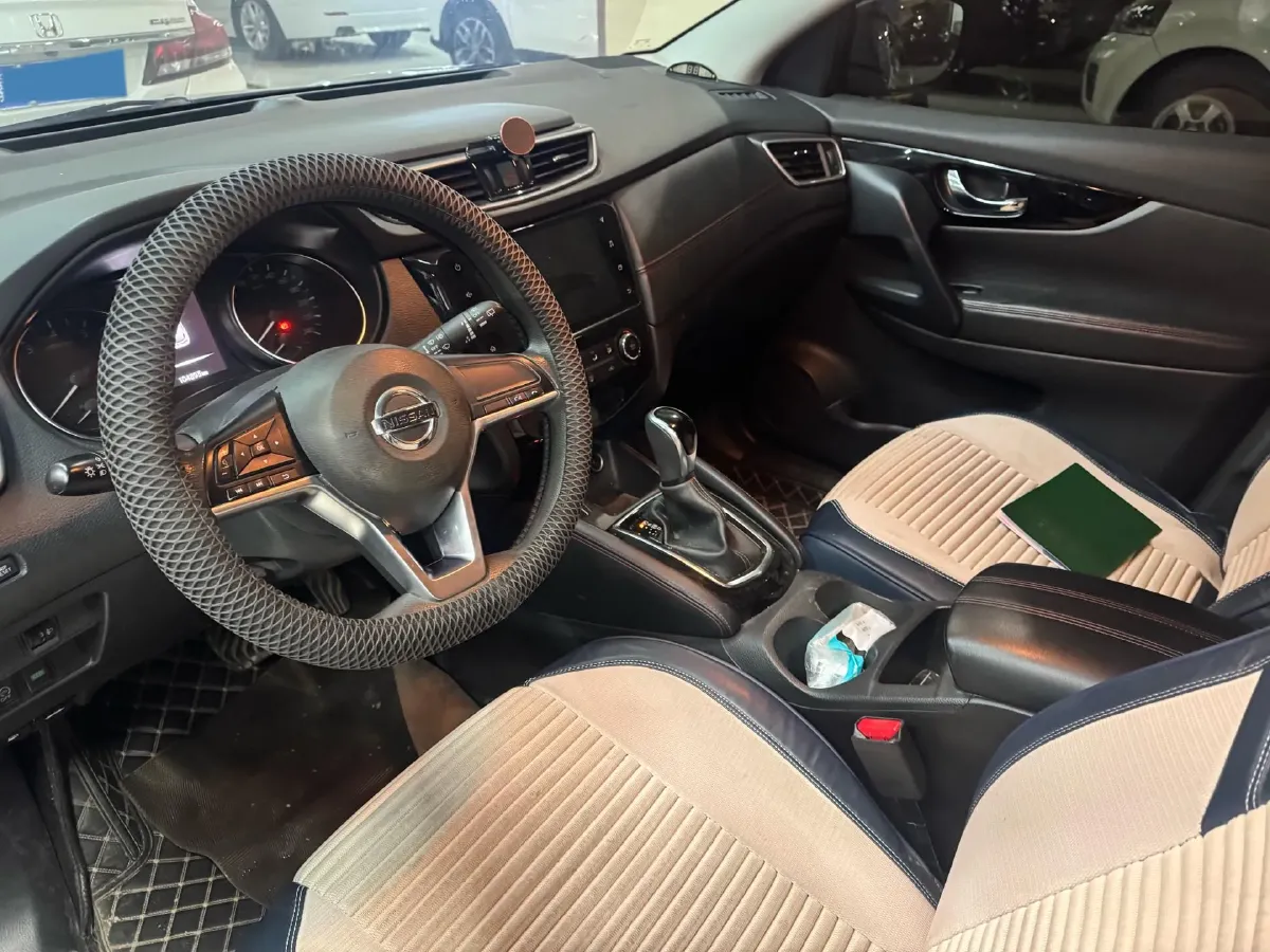 2021 Nissan Qashqai 2.0L 151HP L4 CVT,autocango,china used car exporter,china ev exporter,chinese used car exporter,chinese used ev exporter