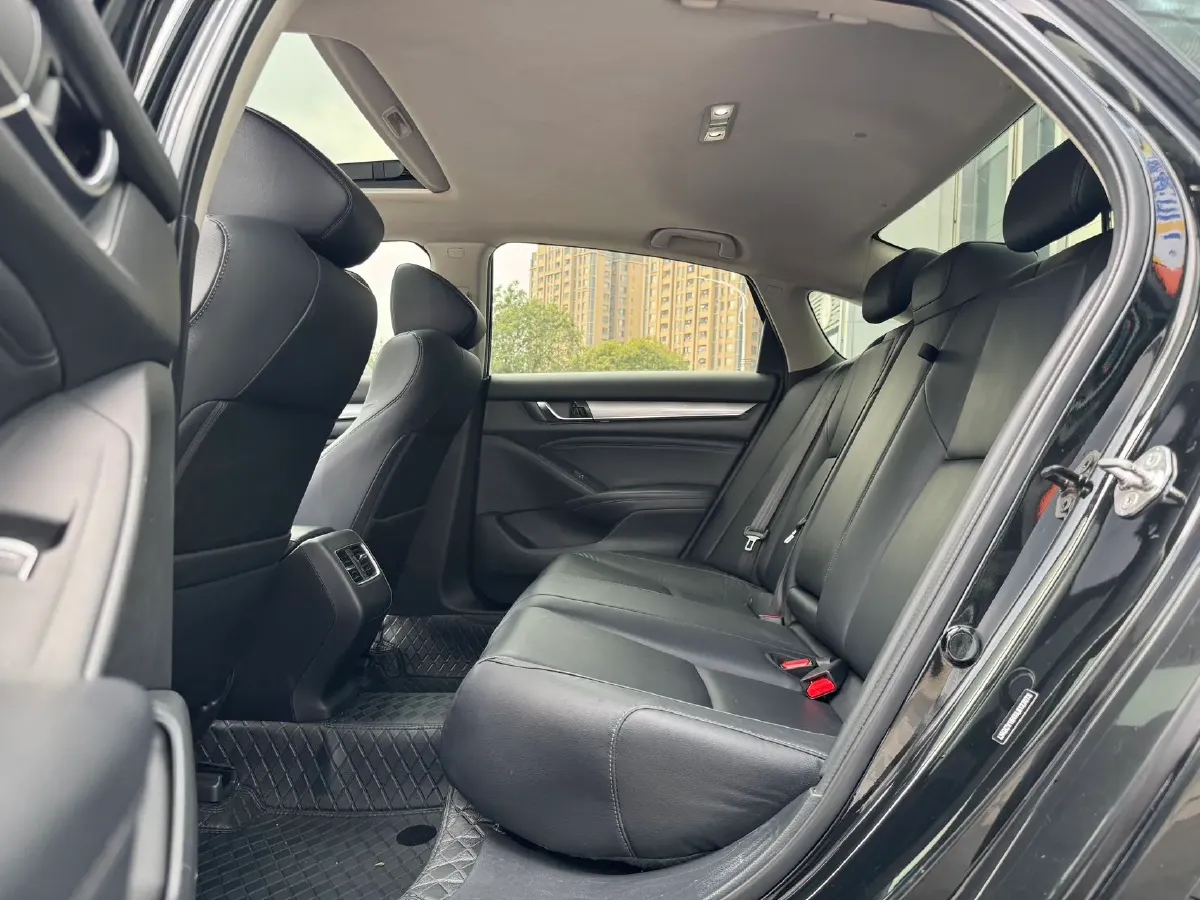 2018 Honda Accord 1.5T 194HP L4 CVT,autocango,china used car exporter,china ev exporter,chinese used car exporter,chinese used ev exporter