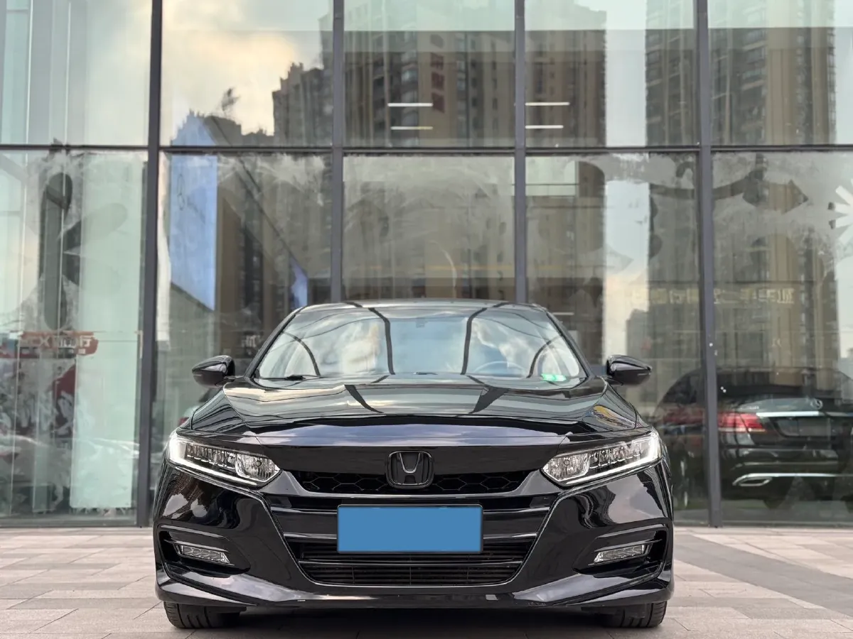 2018 Honda Accord 1.5T 194HP L4 CVT,autocango,china used car exporter,china ev exporter,chinese used car exporter,chinese used ev exporter