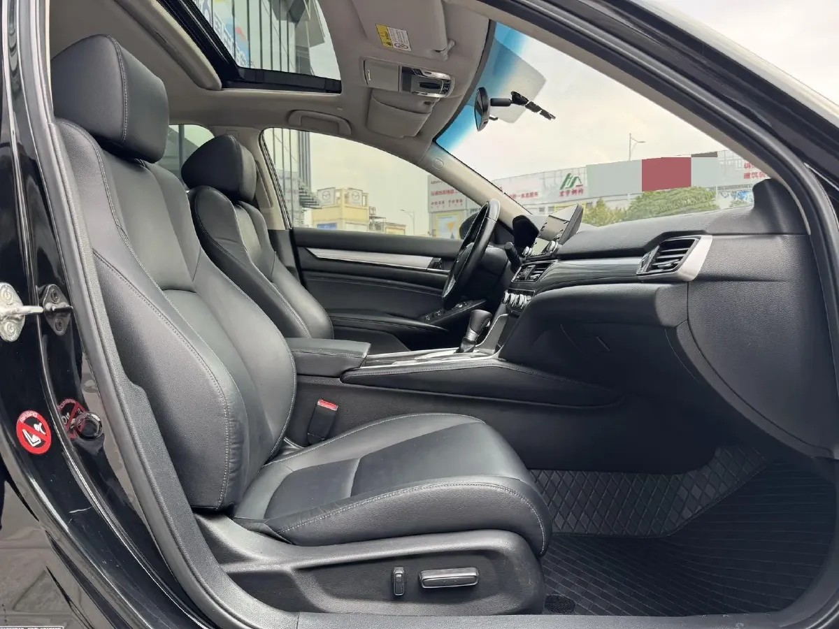 2018 Honda Accord 1.5T 194HP L4 CVT,autocango,china used car exporter,china ev exporter,chinese used car exporter,chinese used ev exporter