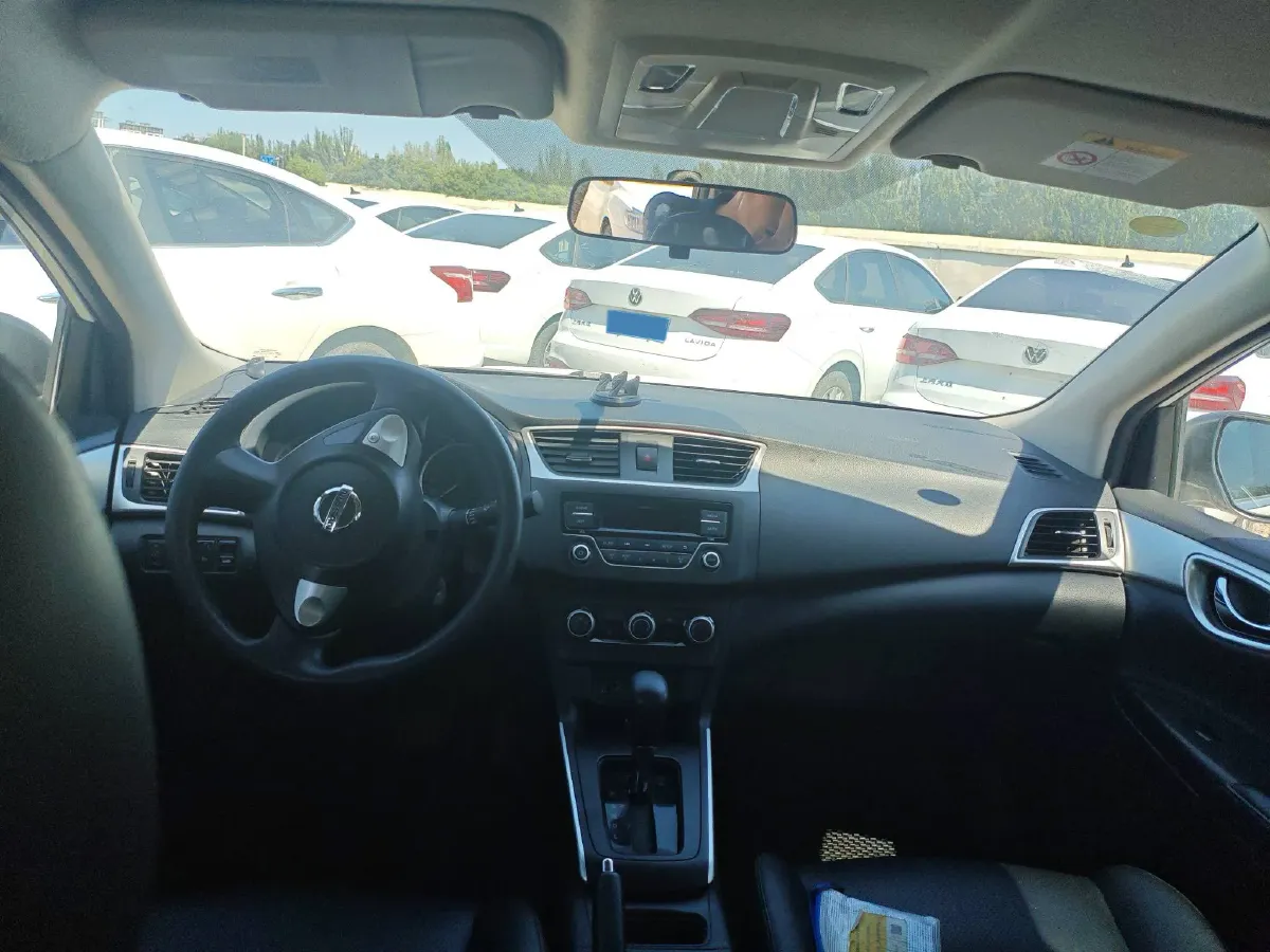 2022 Nissan Sylphy 1.6L 122HP L4 CVT,autocango,china used car exporter,china ev exporter,chinese used car exporter,chinese used ev exporter