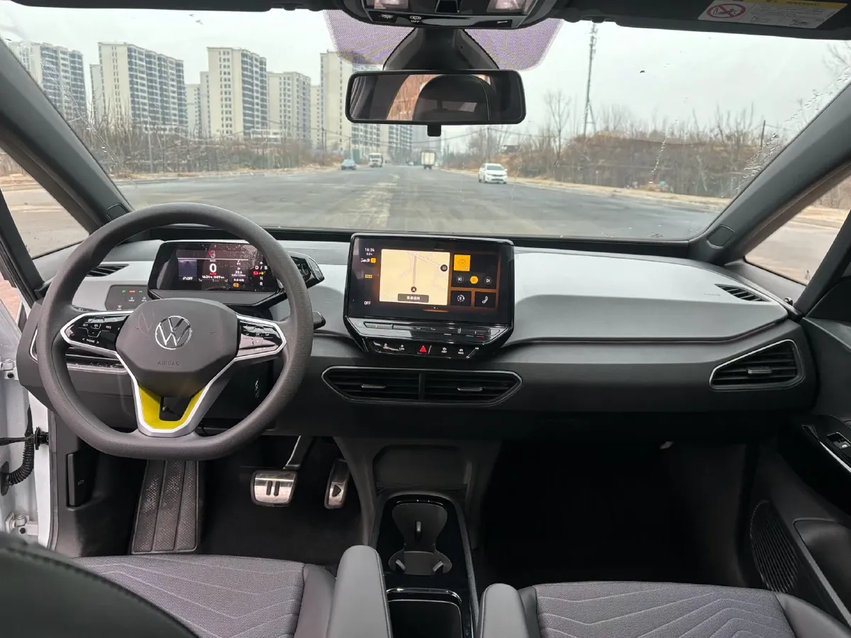 2024 Volkswagen ID.3 BEV 52.8KWH,autocango,china used car exporter,china ev exporter,chinese used car exporter,chinese used ev exporter