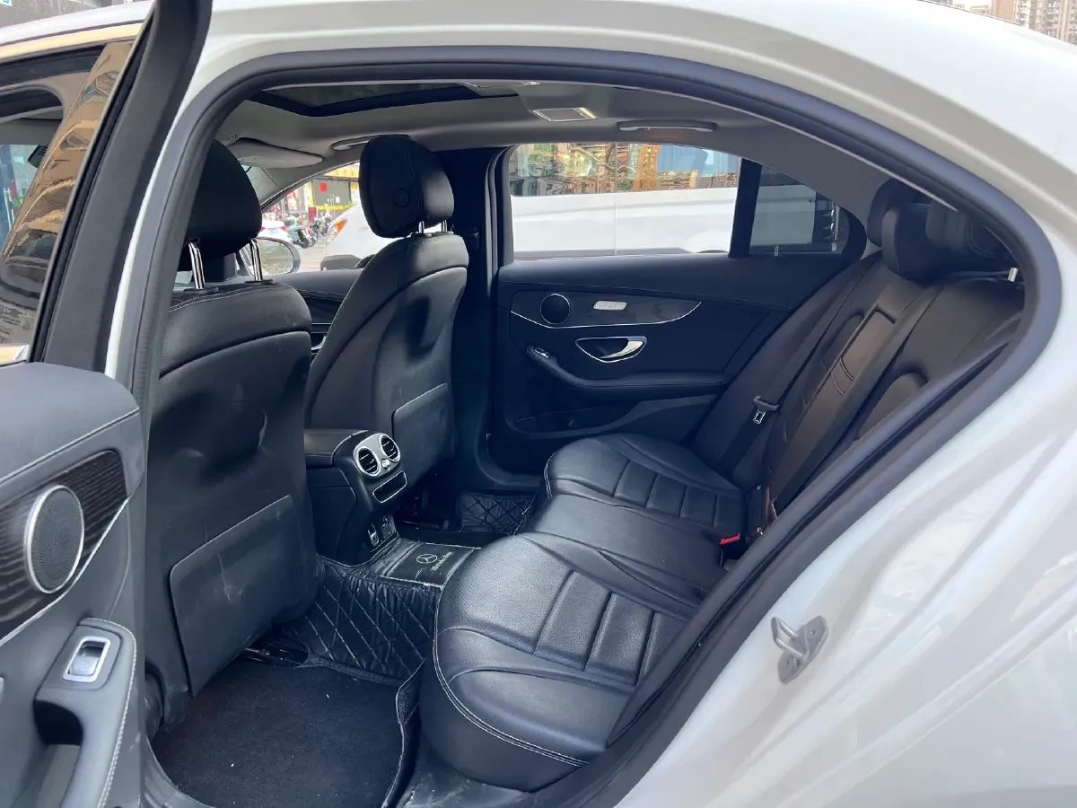 2021 Mercedes-Benz C Class 1.5T 184HP L4 9AT,autocango,china used car exporter,china ev exporter,chinese used car exporter,chinese used ev exporter