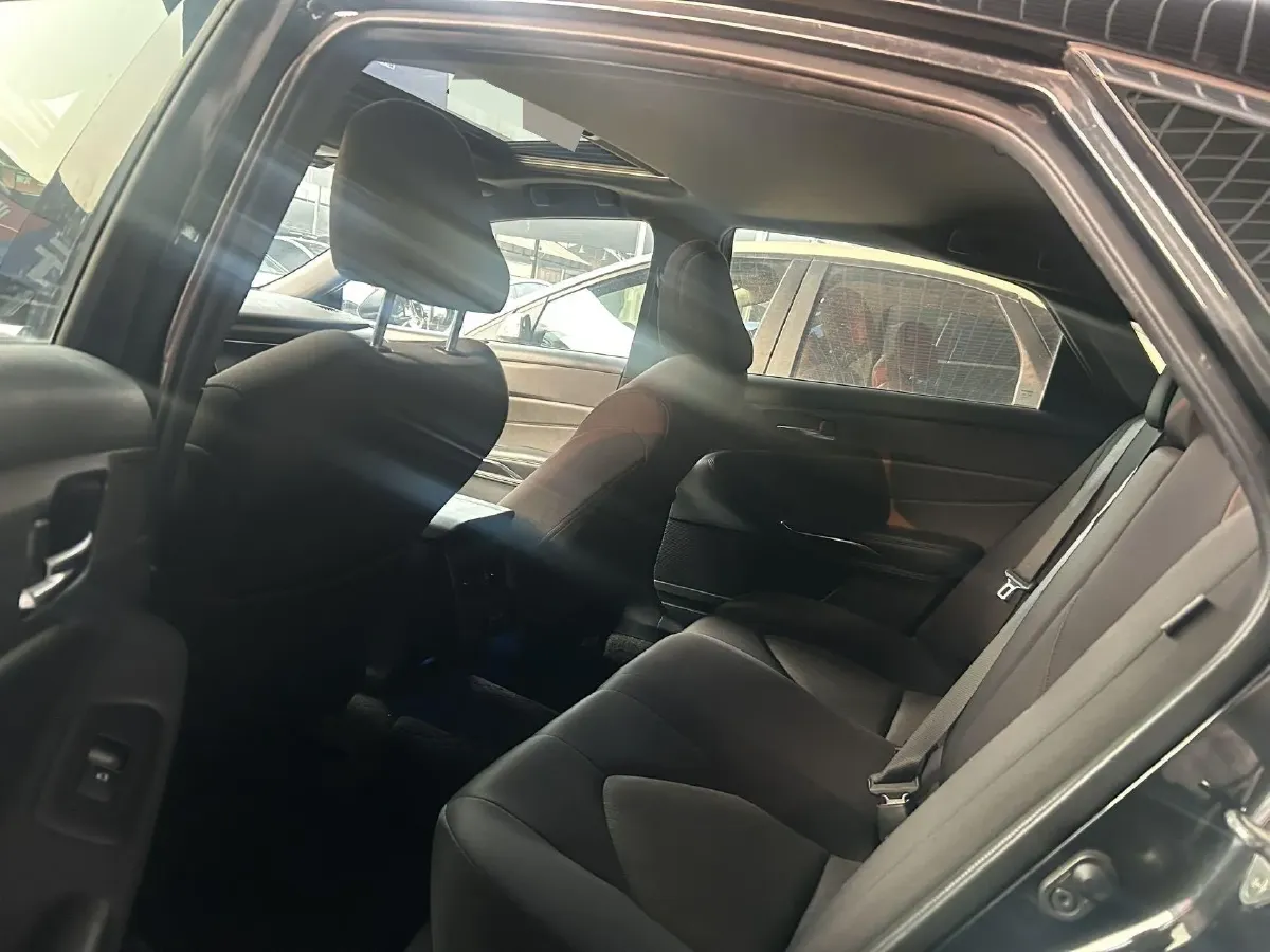 2022 Toyota Avalon 2.0L 178HP L4 CVT,autocango,china used car exporter,china ev exporter,chinese used car exporter,chinese used ev exporter