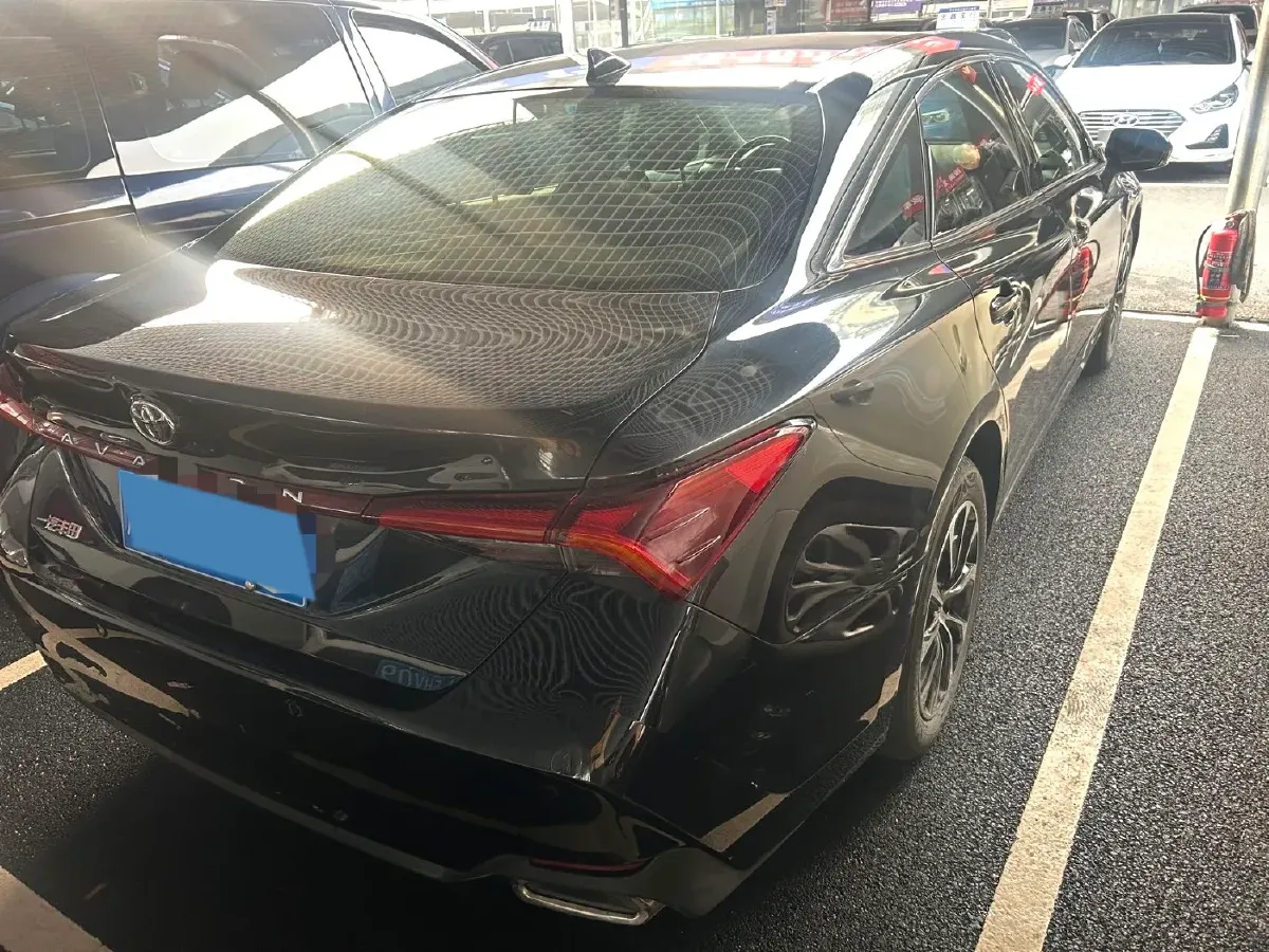 2022 Toyota Avalon 2.0L 178HP L4 CVT,autocango,china used car exporter,china ev exporter,chinese used car exporter,chinese used ev exporter