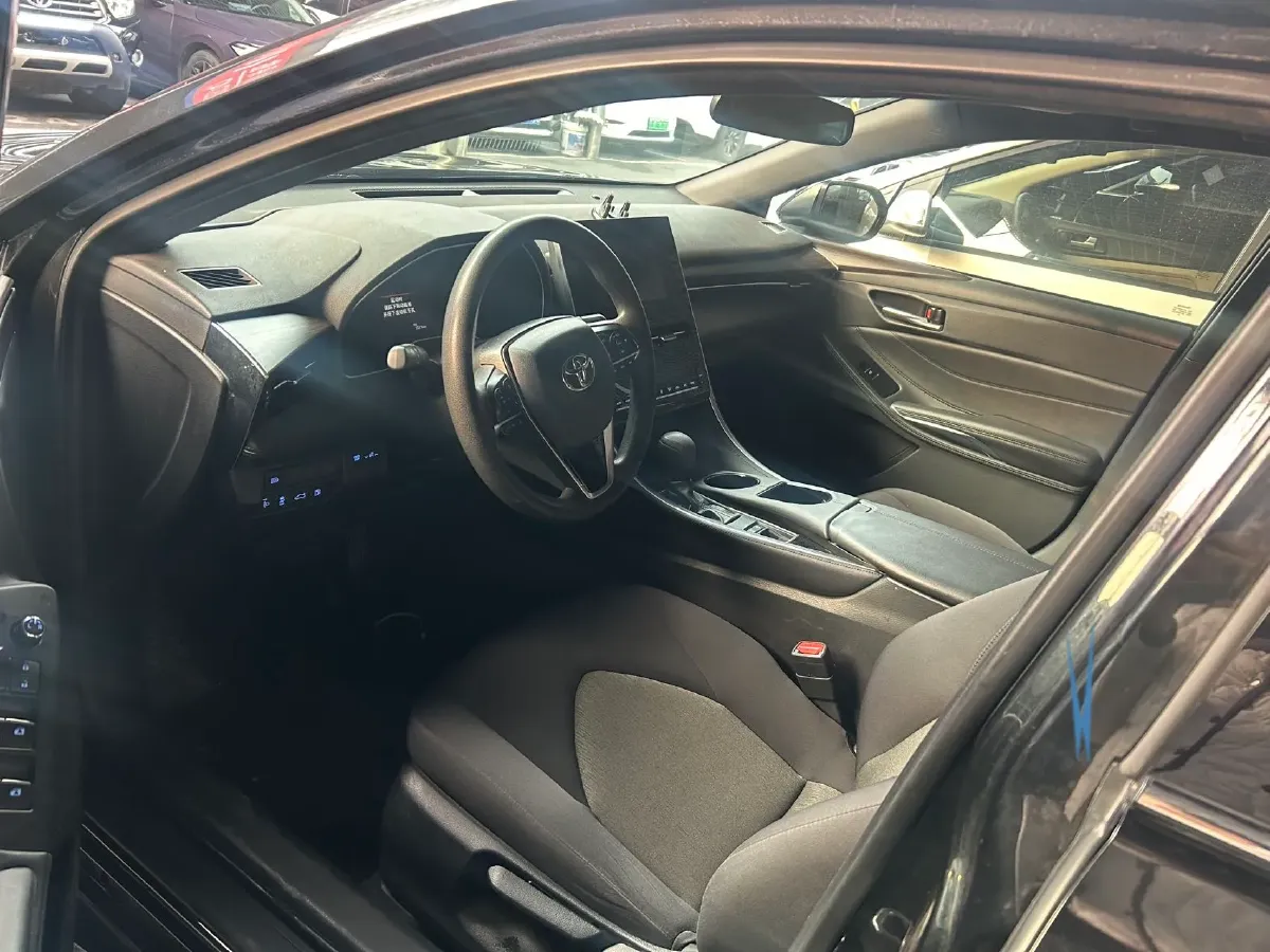 2022 Toyota Avalon 2.0L 178HP L4 CVT,autocango,china used car exporter,china ev exporter,chinese used car exporter,chinese used ev exporter