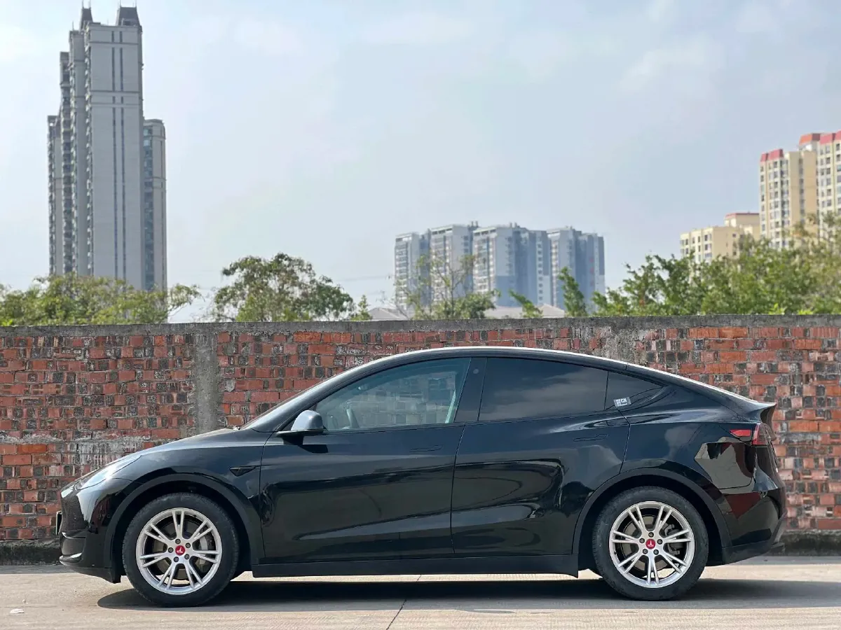 2022 Tesla Model Y BEV 60KWH,autocango,china used car exporter,china ev exporter,chinese used car exporter,chinese used ev exporter