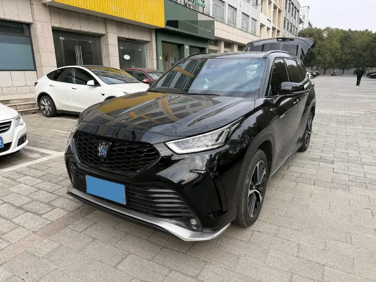 2022 Toyota Crown Kluger 2.5L 192HP L4 E-CVT Hybrid