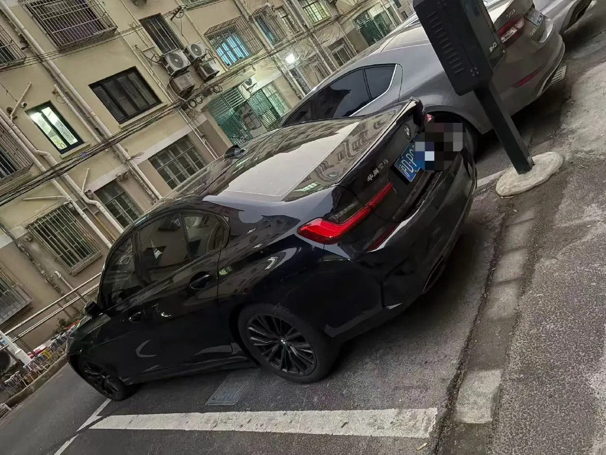 2021 BMW 3 Series 2.0T 184HP L4 8AT,autocango,china used car exporter,china ev exporter,chinese used car exporter,chinese used ev exporter