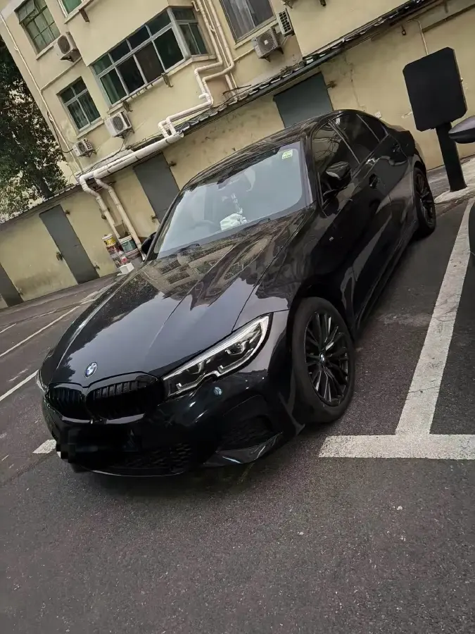 2021 BMW 3 Series 2.0T 184HP L4 8AT